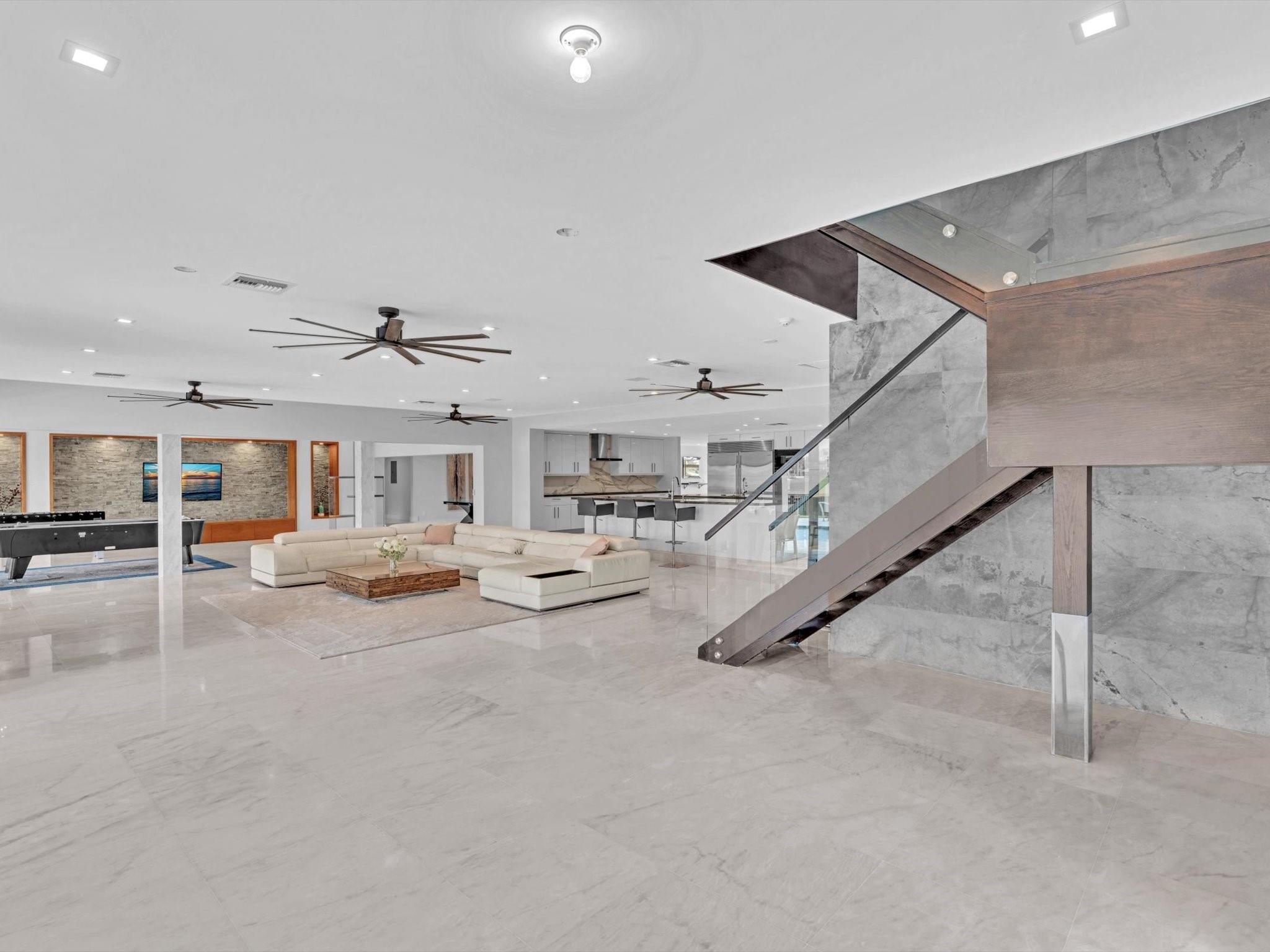 Fort Lauderdale, Florida, 33308, United States, 7 Bedrooms Bedrooms, ,8 BathroomsBathrooms,Residential,For Sale,1975659