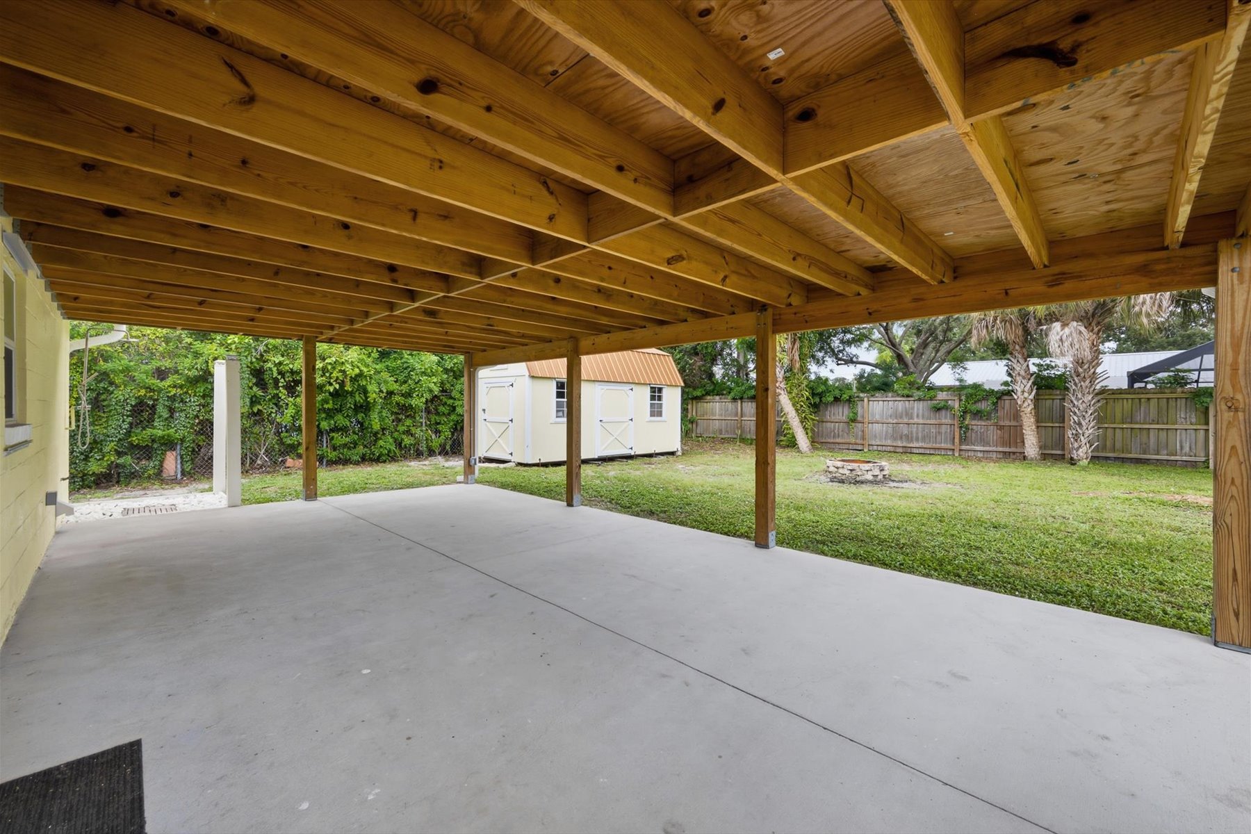  446 Coral Drive, Melbourne, FL, 32935 - 物件實景