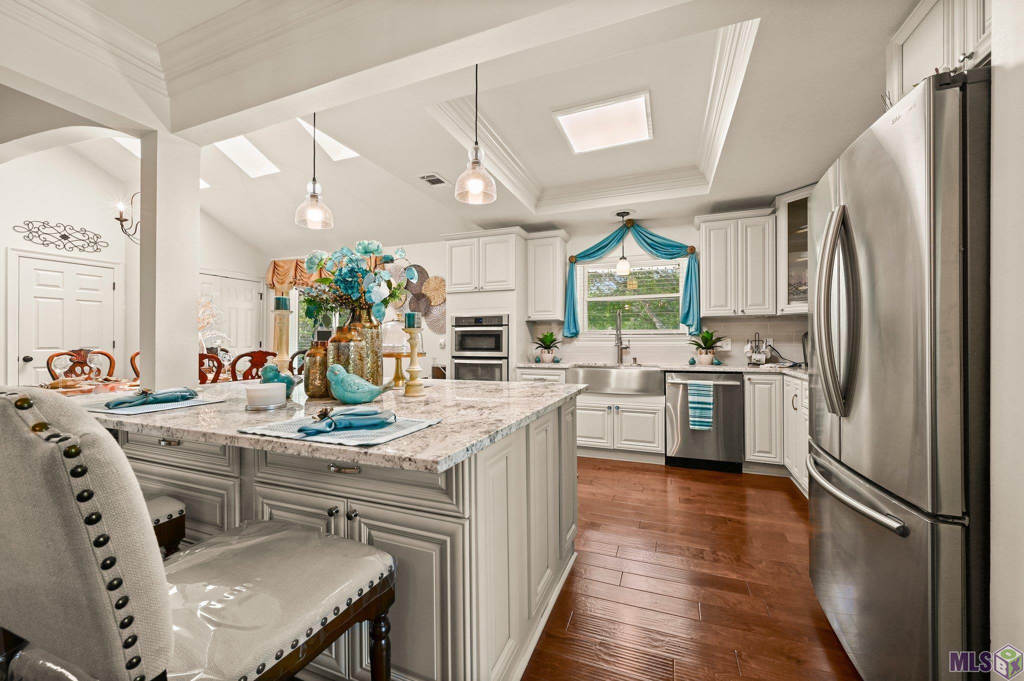 Baton Rouge, Louisiana, 70818, United States, 5 Bedrooms Bedrooms, ,4 BathroomsBathrooms,Residential,For Sale,2005866