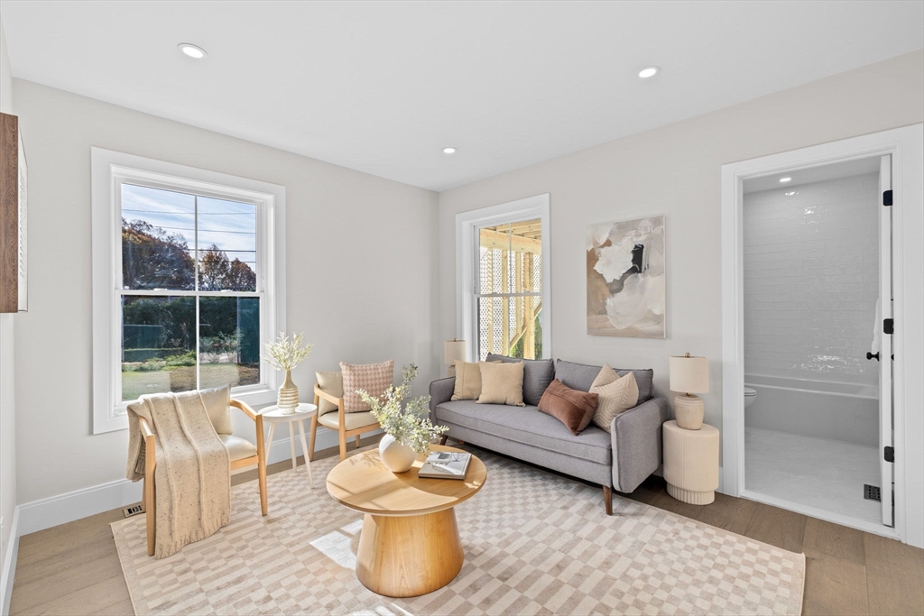 Boston, Massachusetts, 02132, United States, 3 Bedrooms Bedrooms, ,2 BathroomsBathrooms,Residential,For Sale,1991771