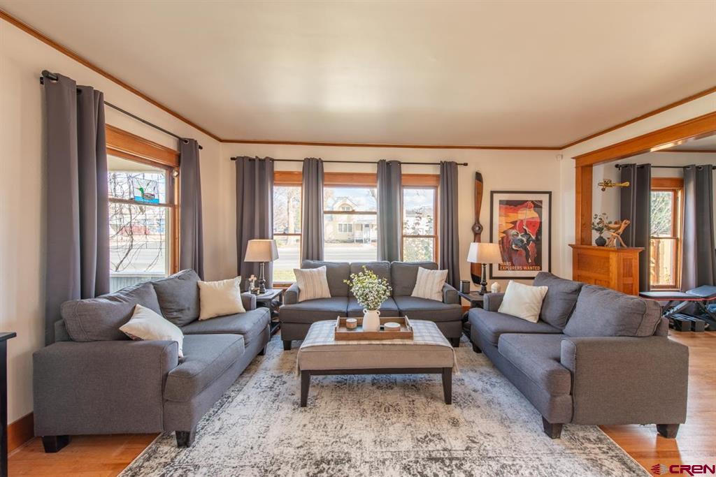 Montrose, Colorado, 81401, United States, 4 Bedrooms Bedrooms, ,2 BathroomsBathrooms,Residential,For Sale,1997737