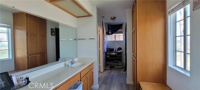 Jurupa Valley, California, 92509, United States, 4 Bedrooms Bedrooms, ,3 BathroomsBathrooms,Residential,For Sale,1890131