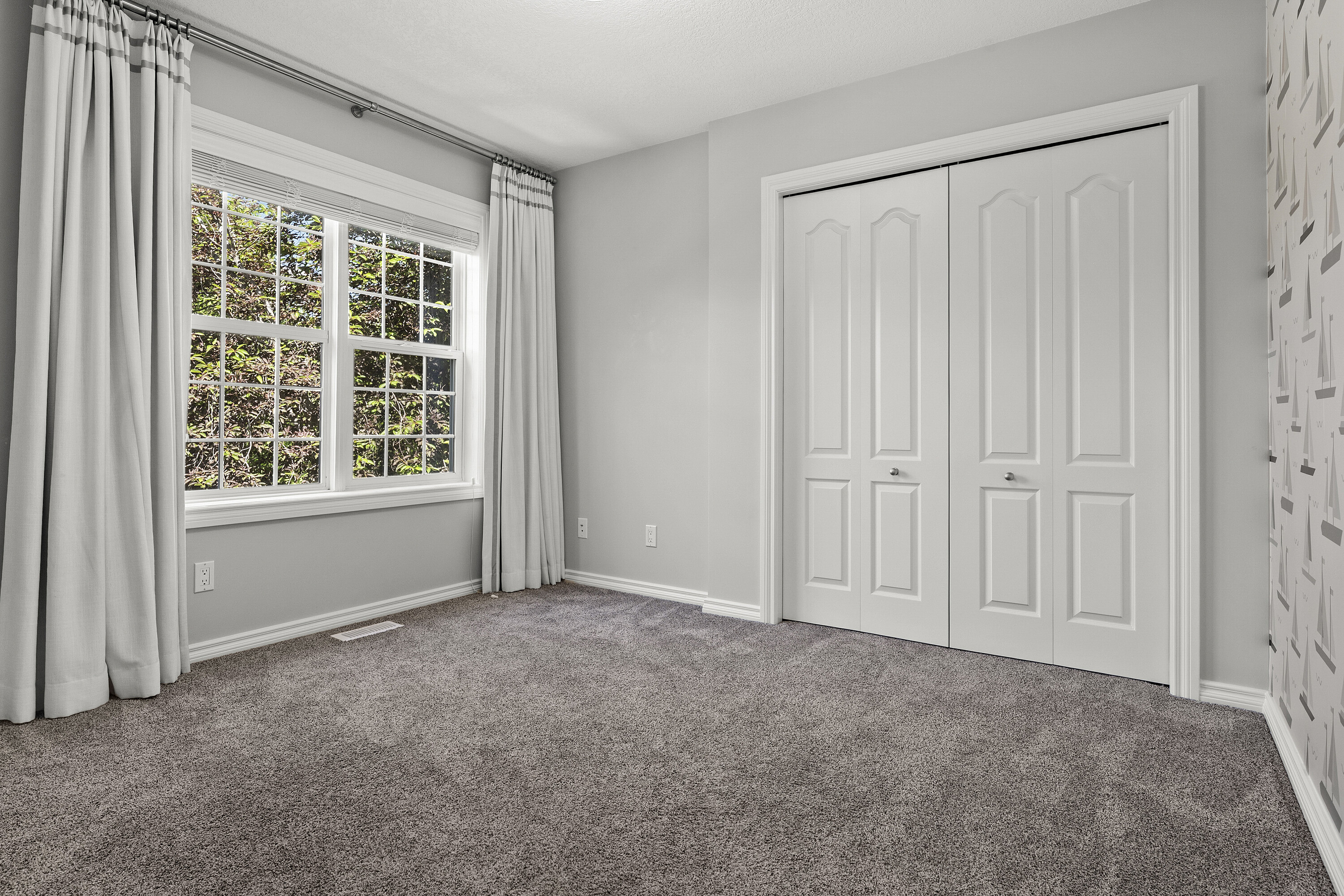  113 Ypres Green SW - 物件實景