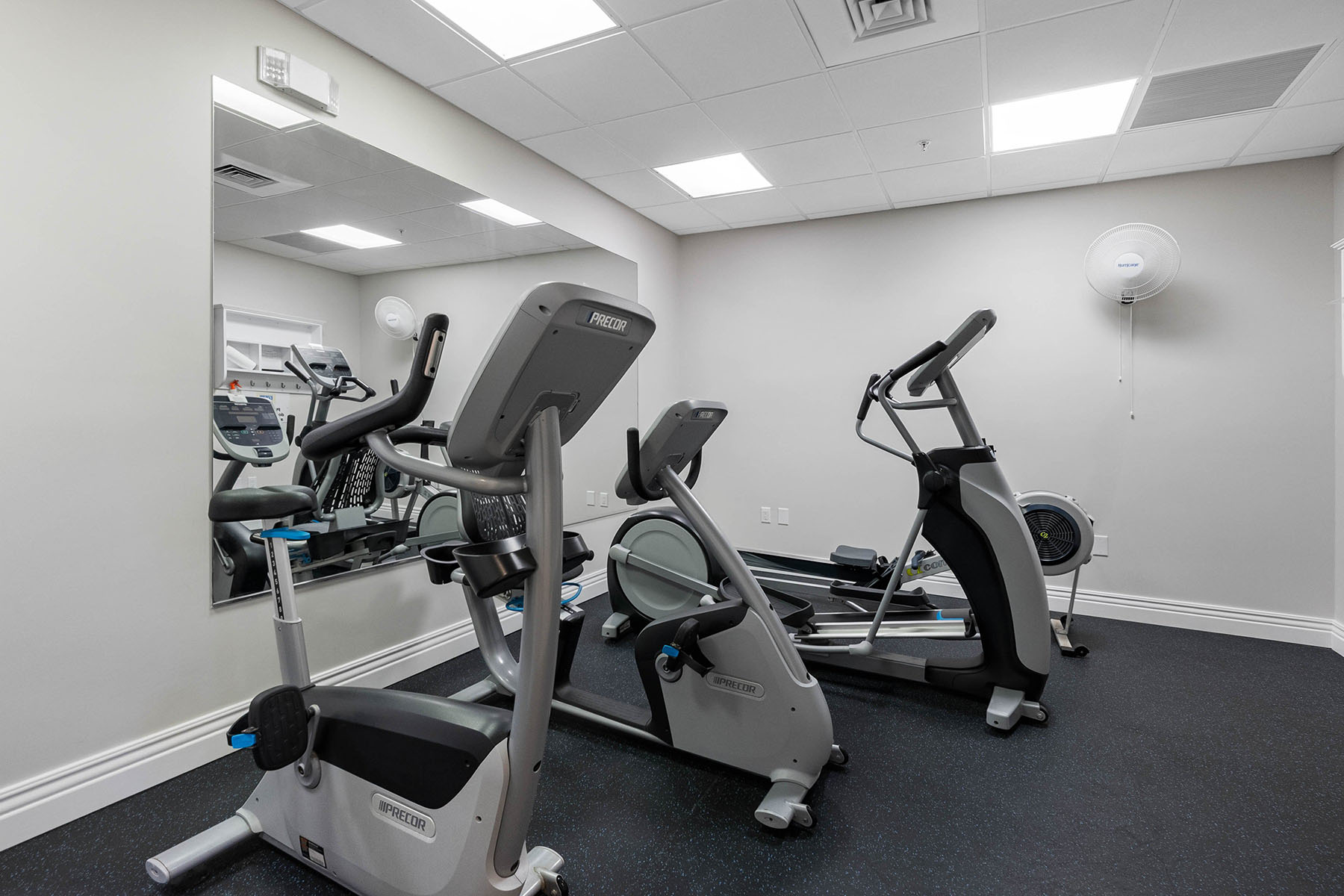  TIDES BEACH CLUB CONDO - 物件實景