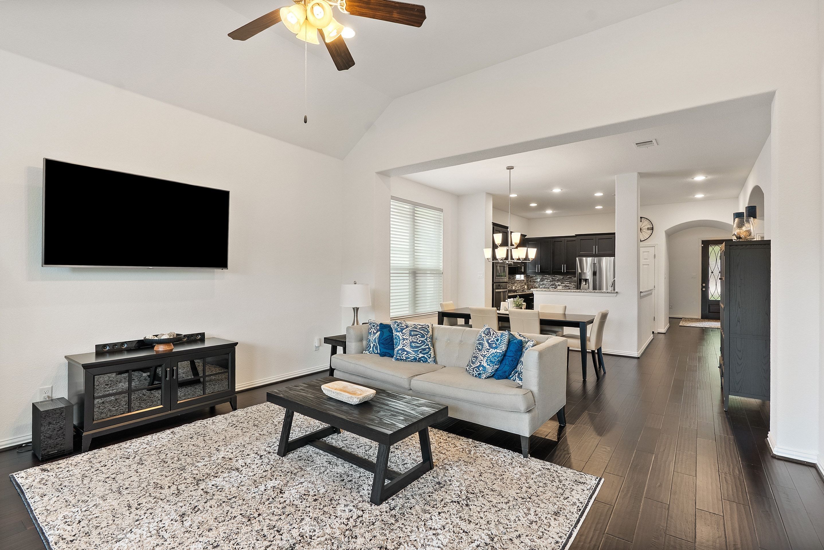  3400 Venezia View, Leander, TX 78641 - 物件實景