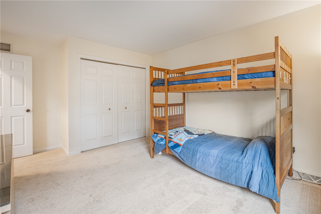 Franklin Park, Pennsylvania, 15090, United States, 4 Bedrooms Bedrooms, ,3 BathroomsBathrooms,Residential,For Sale,1987984