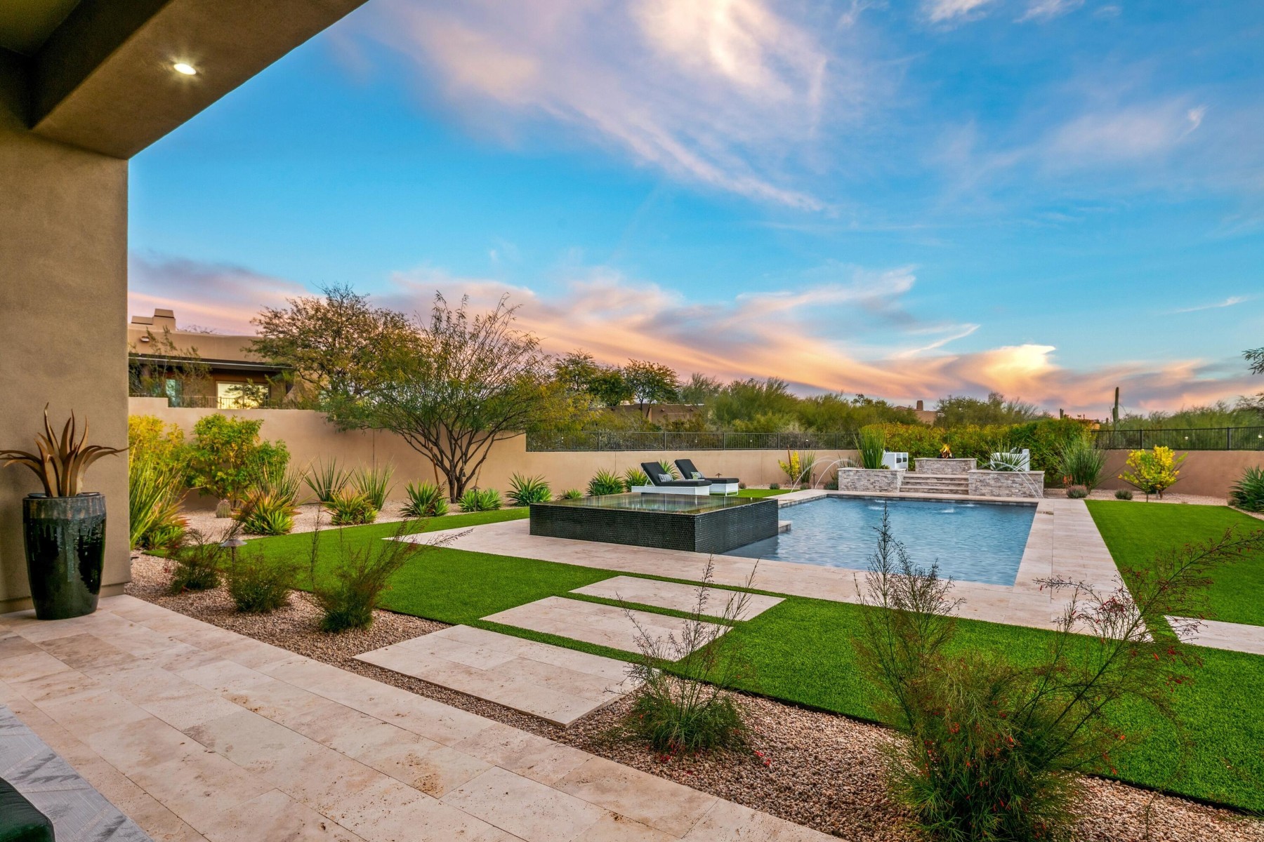  8555 E Eagle Claw Drive  Scottsdale, AZ - 物件實景