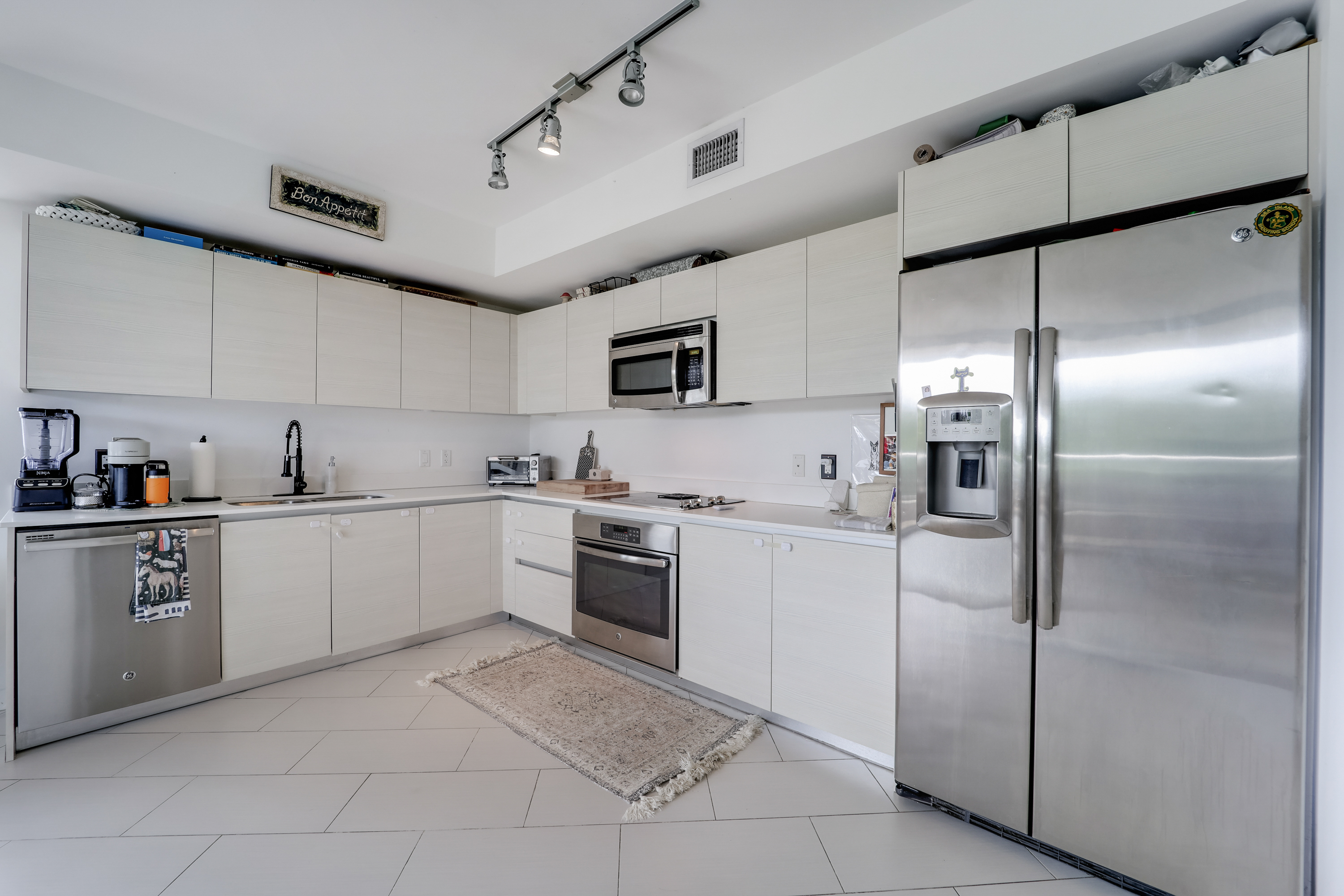  4250 Biscayne Blvd, Miami, FL, 33137 - 物件實景