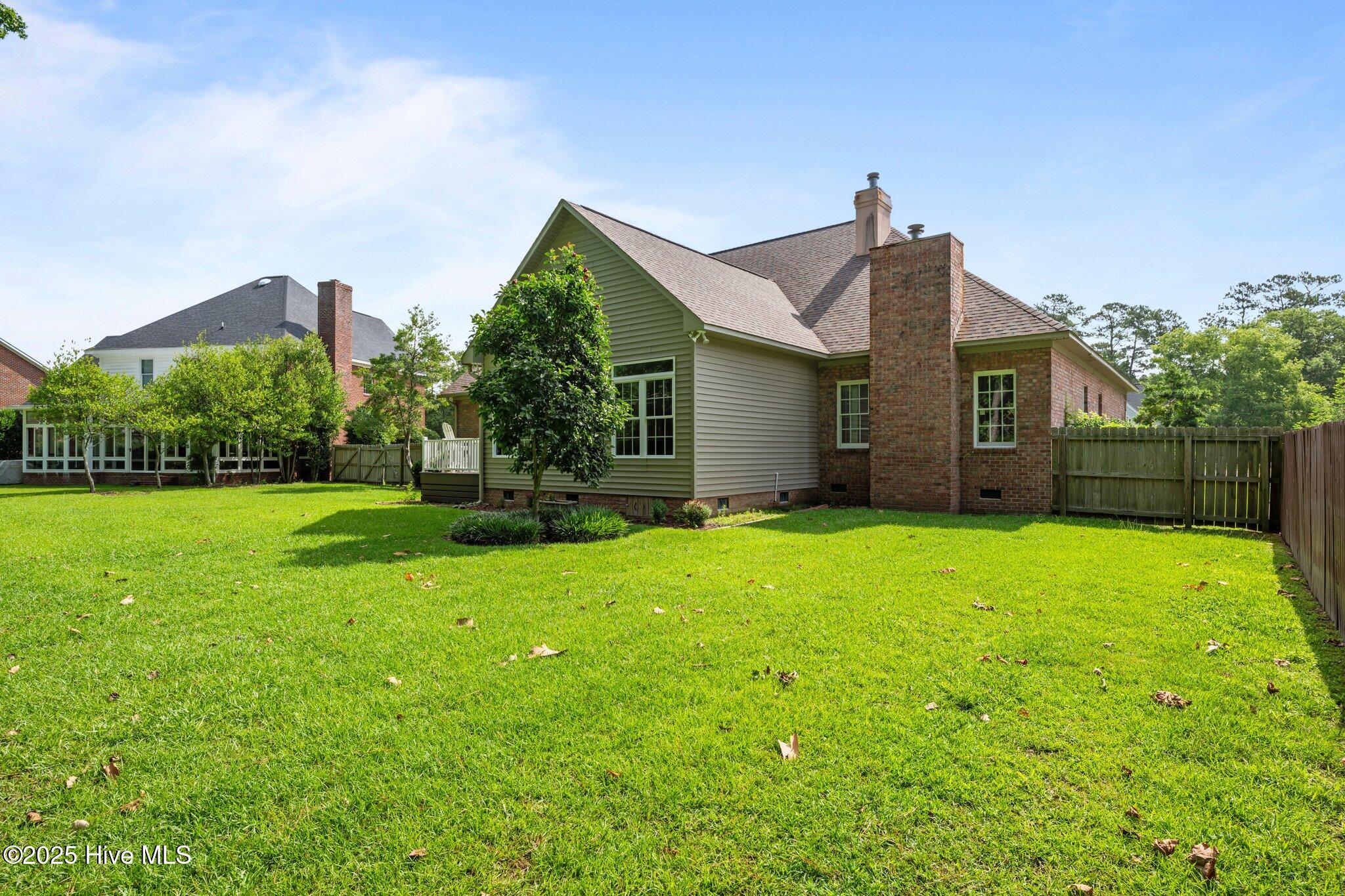 Trent Woods, North Carolina, 28562, United States, 3 Bedrooms Bedrooms, ,3 BathroomsBathrooms,Residential,For Sale,1857731