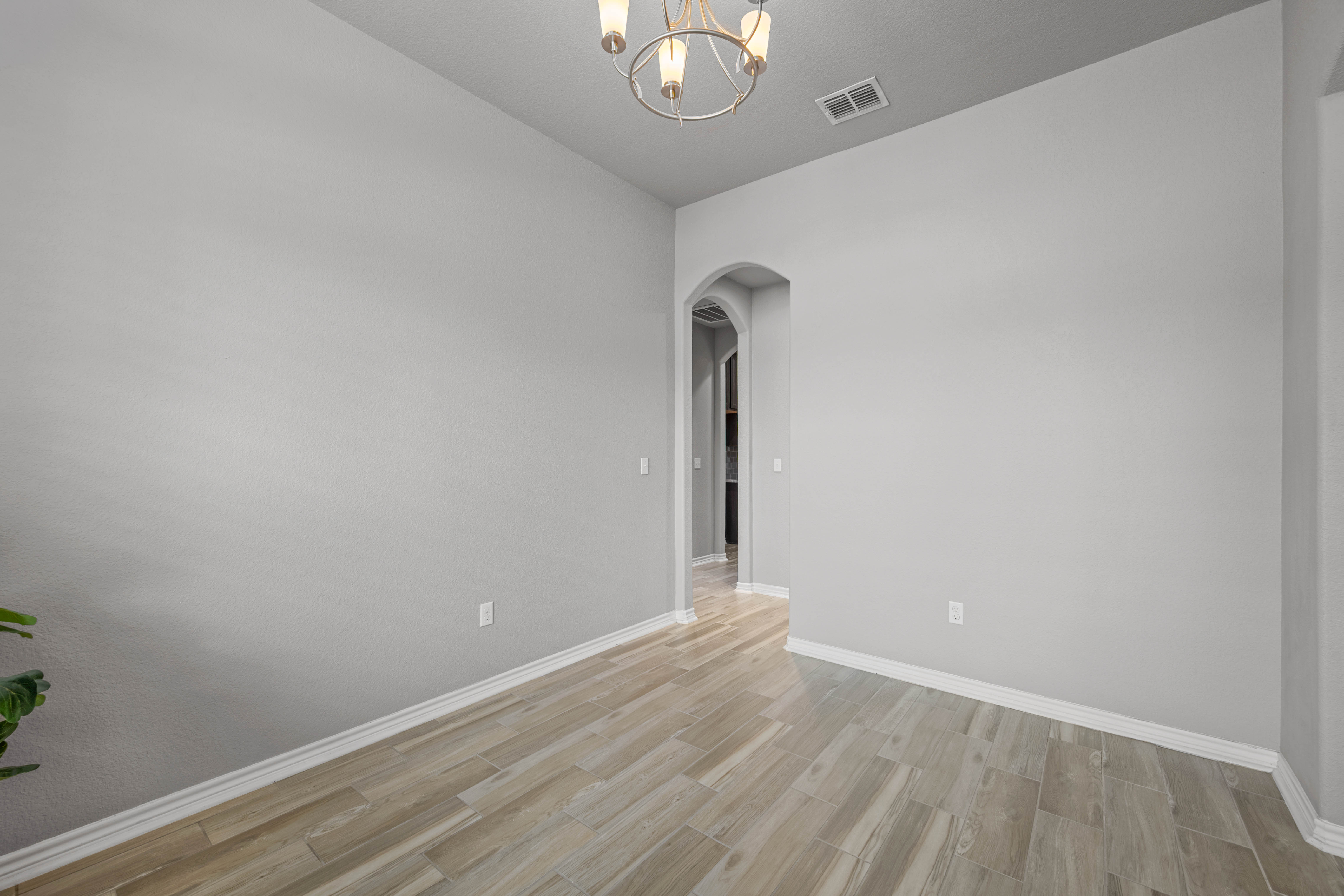  Gorgeous 4BR Home in Wandering Oaks - 物件實景