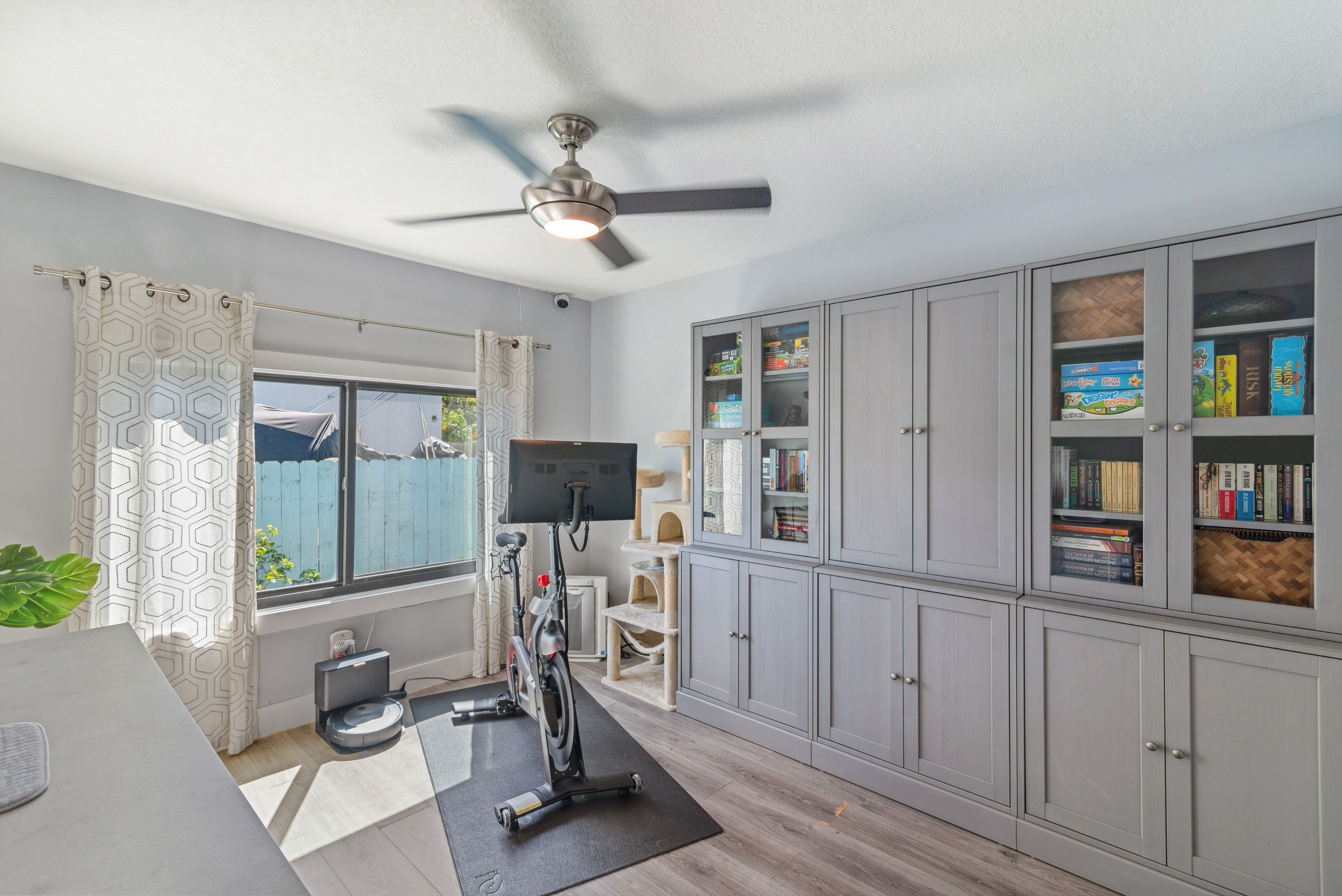  2434 Lincoln St, Hollywood, FL, 33020 - 物件實景