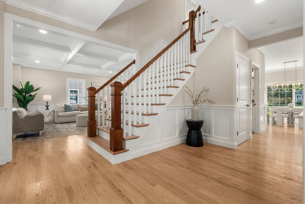 Lexington, Massachusetts, 02420, United States, 5 Bedrooms Bedrooms, ,8 BathroomsBathrooms,Residential,For Sale,1932093