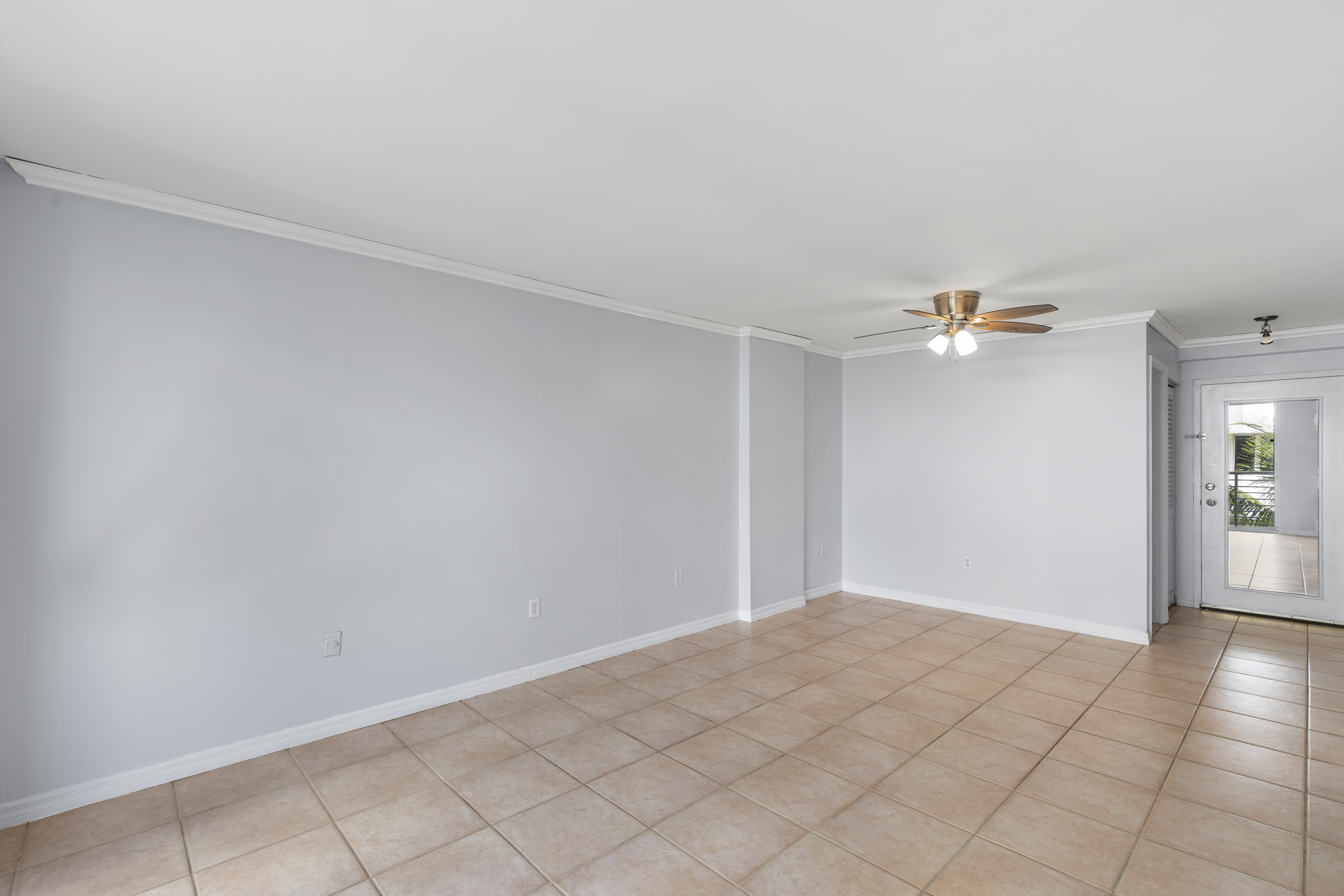 1605 Bay Rd, Miami Beach, FL, 33139 - 物件實景