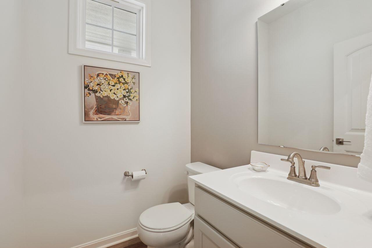 Covington, Kentucky, 41017, United States, 3 Bedrooms Bedrooms, ,3 BathroomsBathrooms,Residential,For Sale,2002248