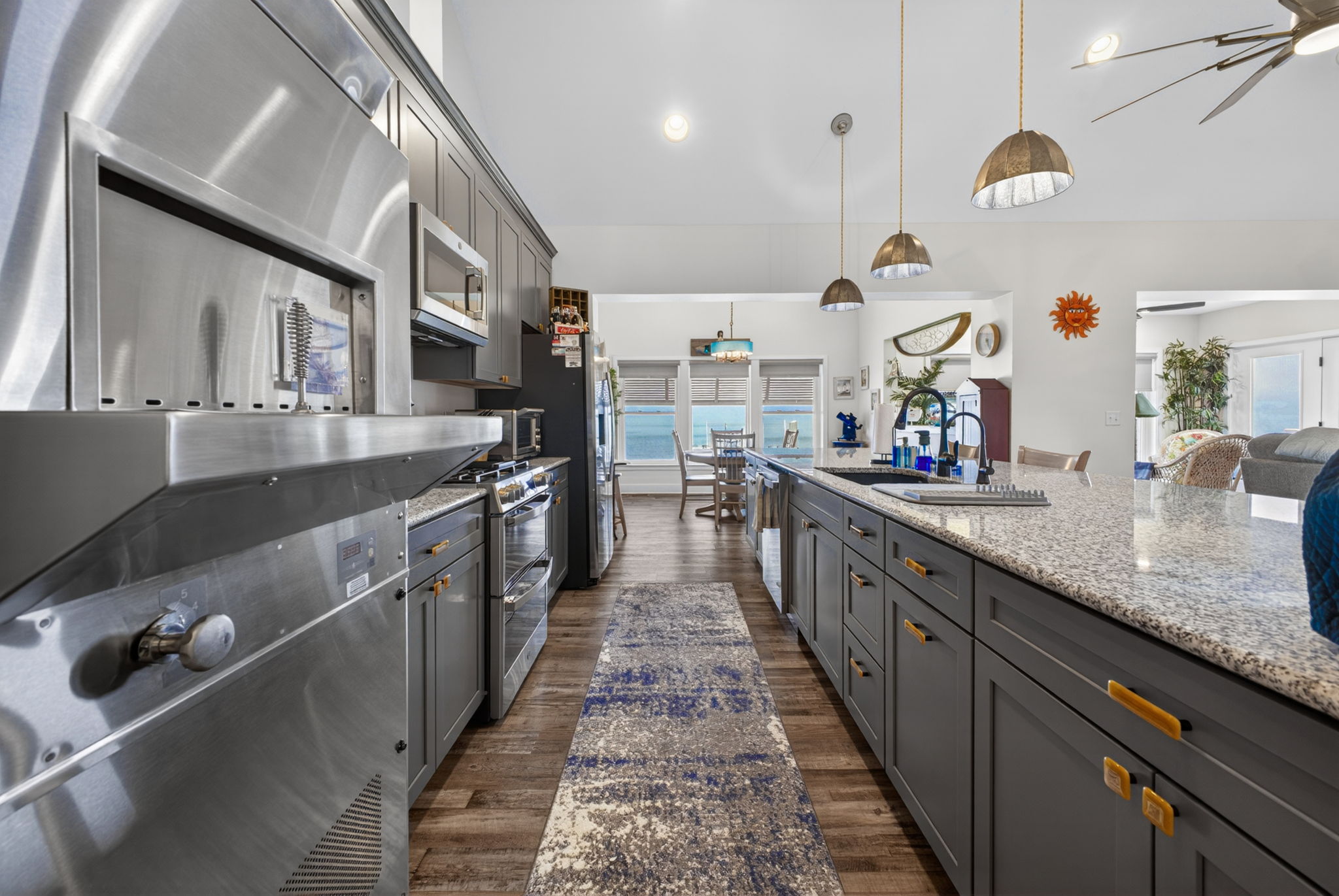  7296 Chesapeake Drive, Jamesville, VA, 23398 - 物件實景