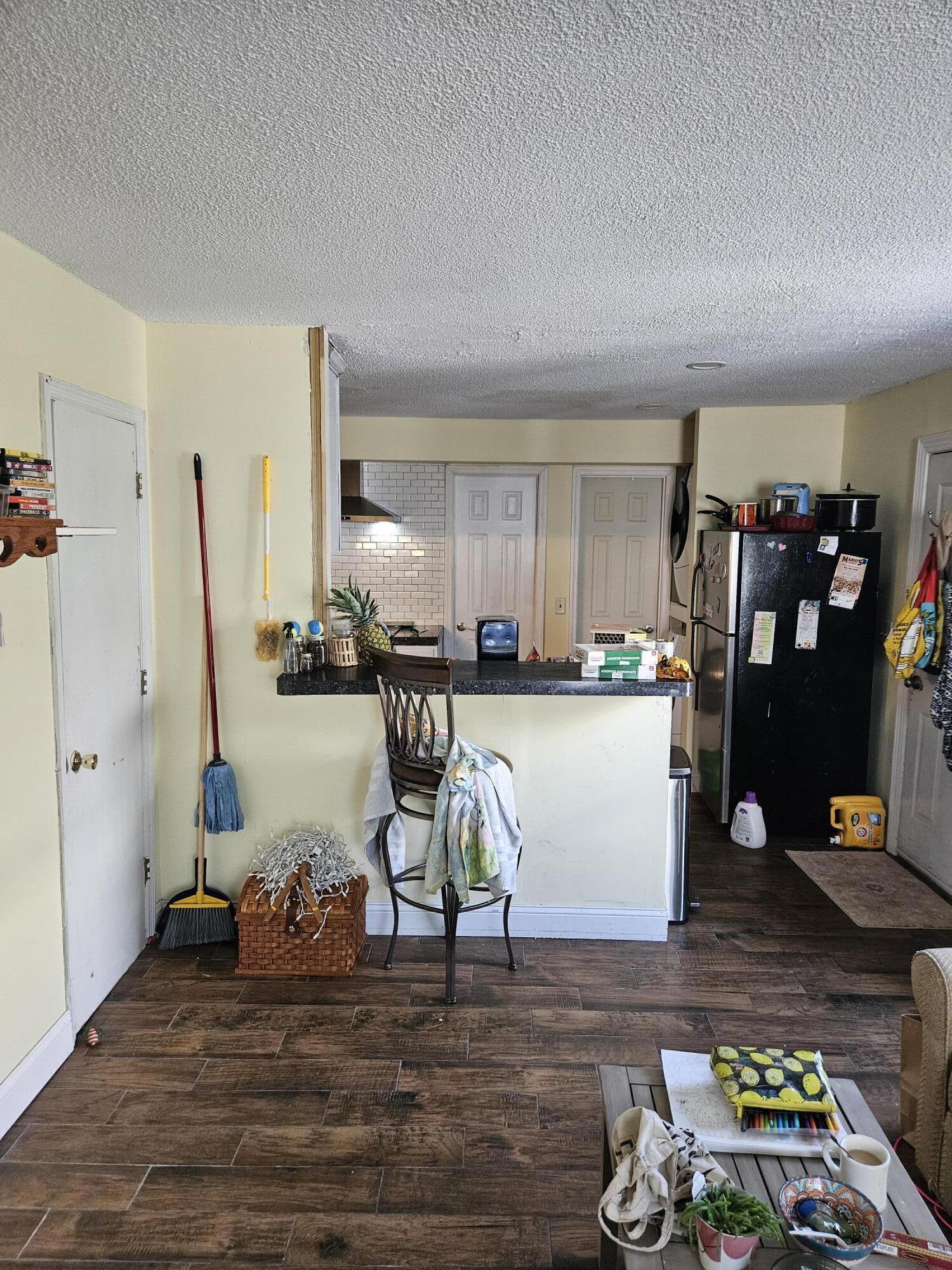 Charleston, South Carolina, 29403, United States, 4 Bedrooms Bedrooms, ,2 BathroomsBathrooms,Residential,For Sale,1977770