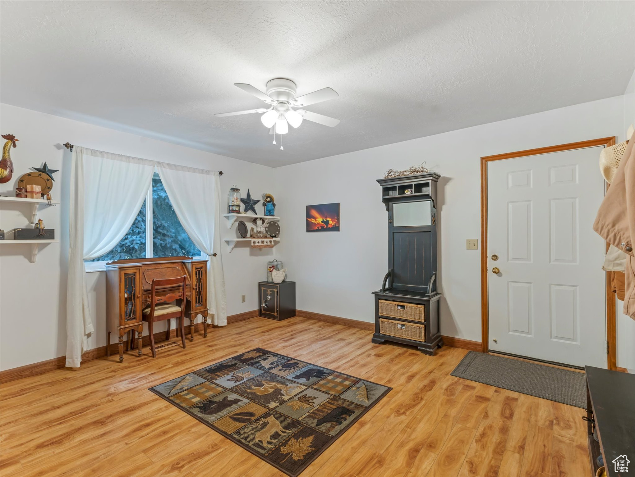 Liberty, Utah, 84310, United States, 4 Bedrooms Bedrooms, ,3 BathroomsBathrooms,Residential,For Sale,1989543