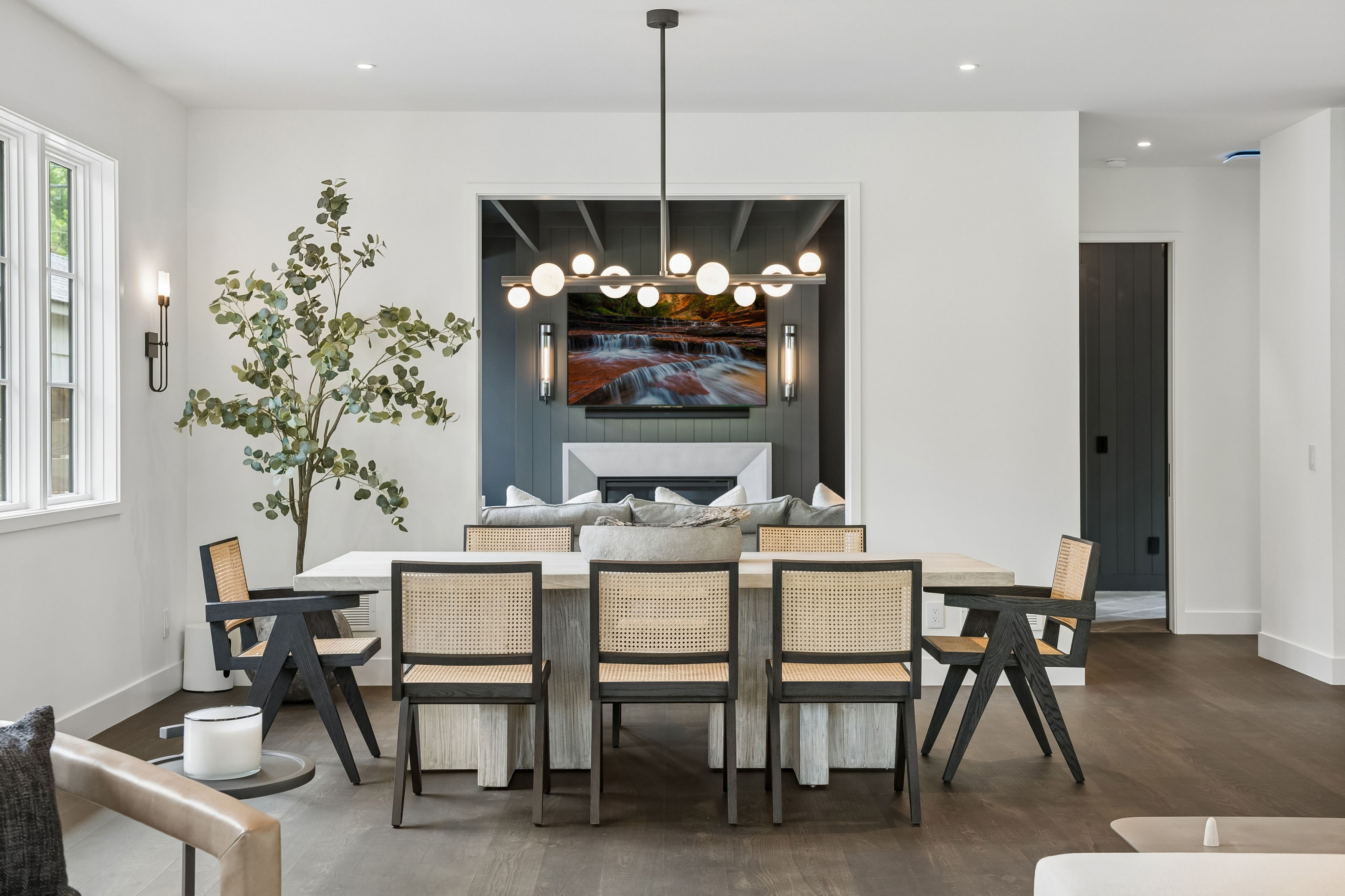  Timeless Luxury Meets Modern Design in Edina - 物件實景