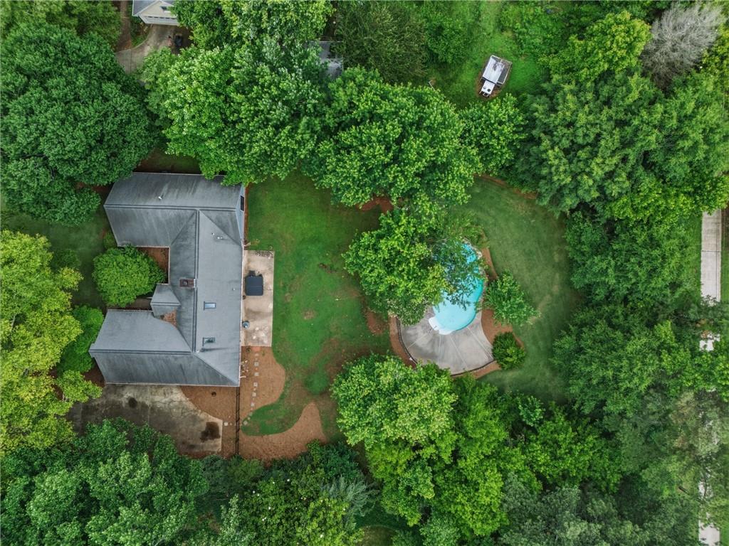Roswell, Georgia, 30076, United States, 4 Bedrooms Bedrooms, ,3 BathroomsBathrooms,Residential,For Sale,2049337