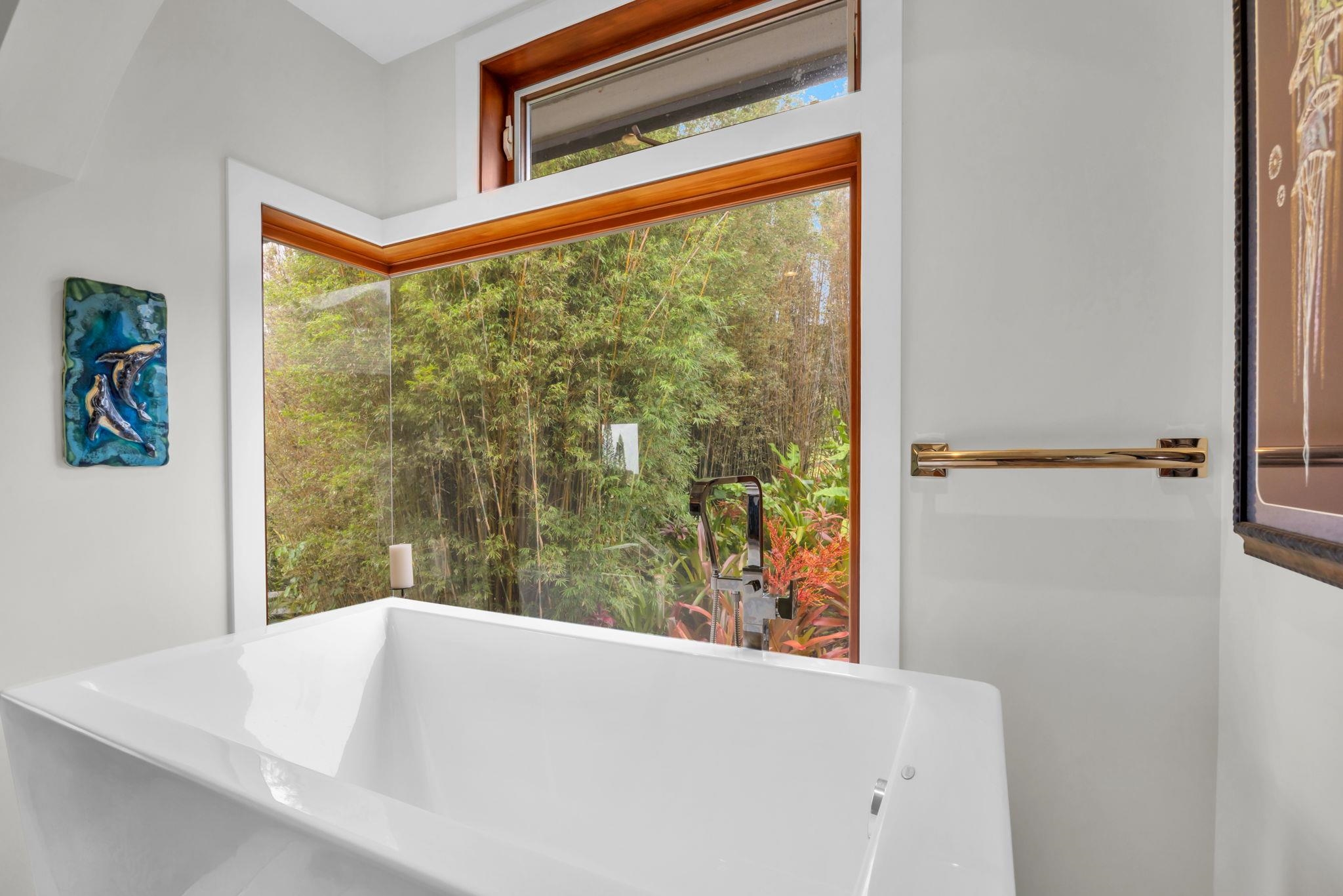 Wailuku, Hawaii, 96793, United States, 4 Bedrooms Bedrooms, ,6 BathroomsBathrooms,Residential,For Sale,1998194