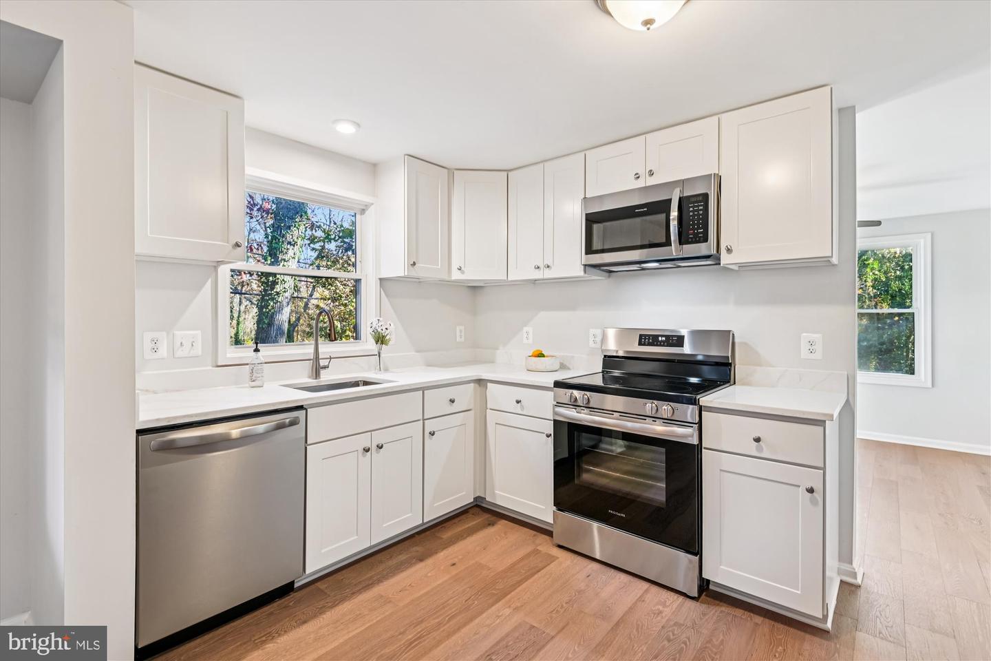 Riva, Maryland, 21140, United States, 4 Bedrooms Bedrooms, ,3 BathroomsBathrooms,Residential,For Sale,1993297