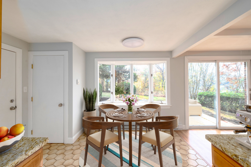 Braintree, Massachusetts, 02184, United States, 3 Bedrooms Bedrooms, ,3 BathroomsBathrooms,Residential,For Sale,2001239