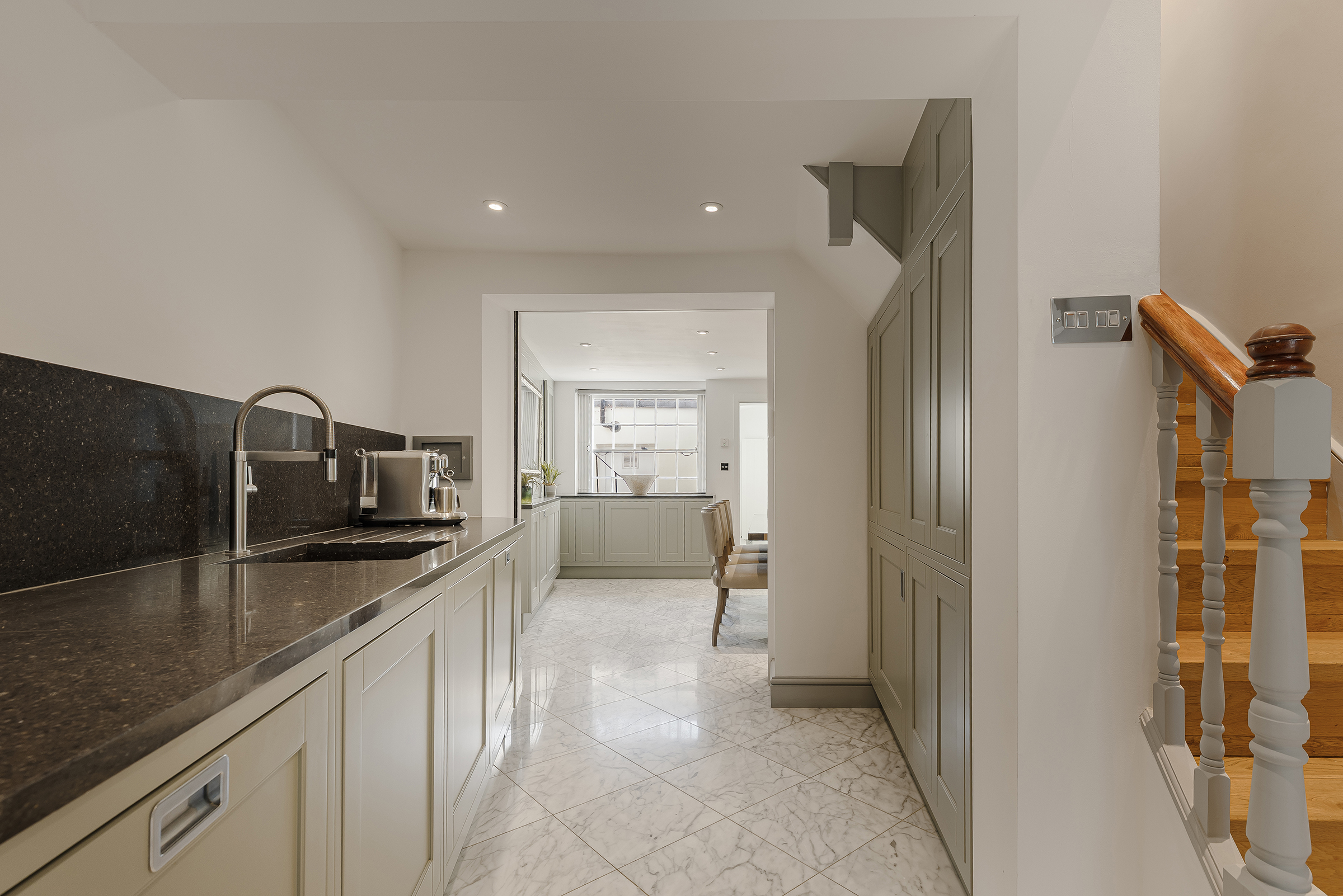  A Grade II Listed Belgravia House with a Terrace - 物件實景