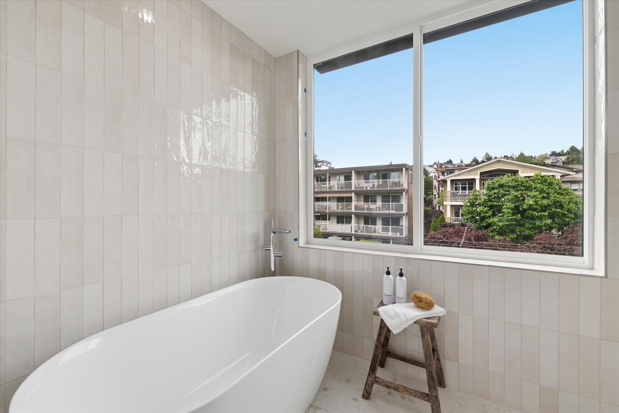  2017 Minor Ave E, Seattle, WA 98102 - 物件實景