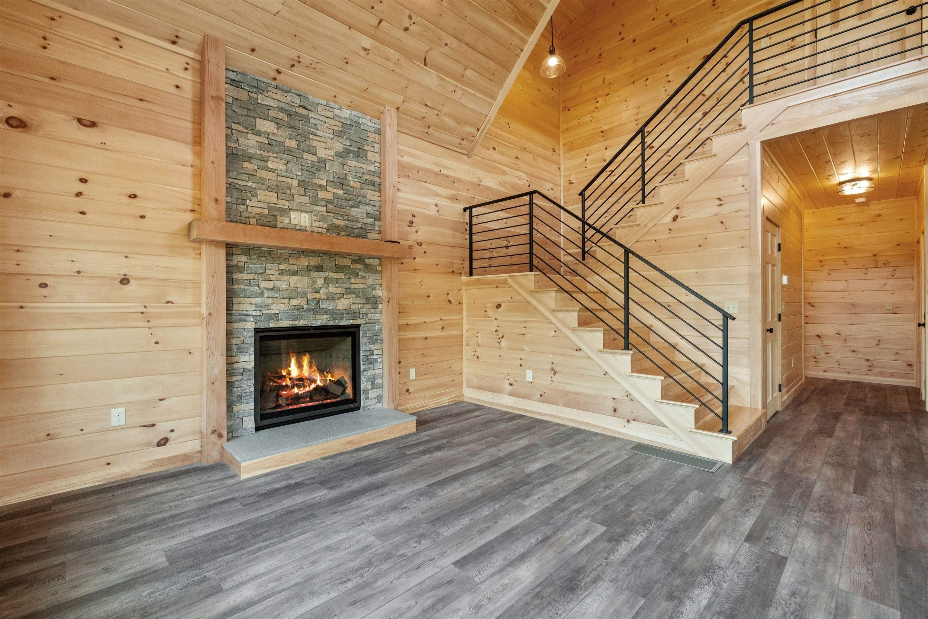 Thornton, New Hampshire, 03285, United States, 3 Bedrooms Bedrooms, ,3 BathroomsBathrooms,Residential,For Sale,1974292