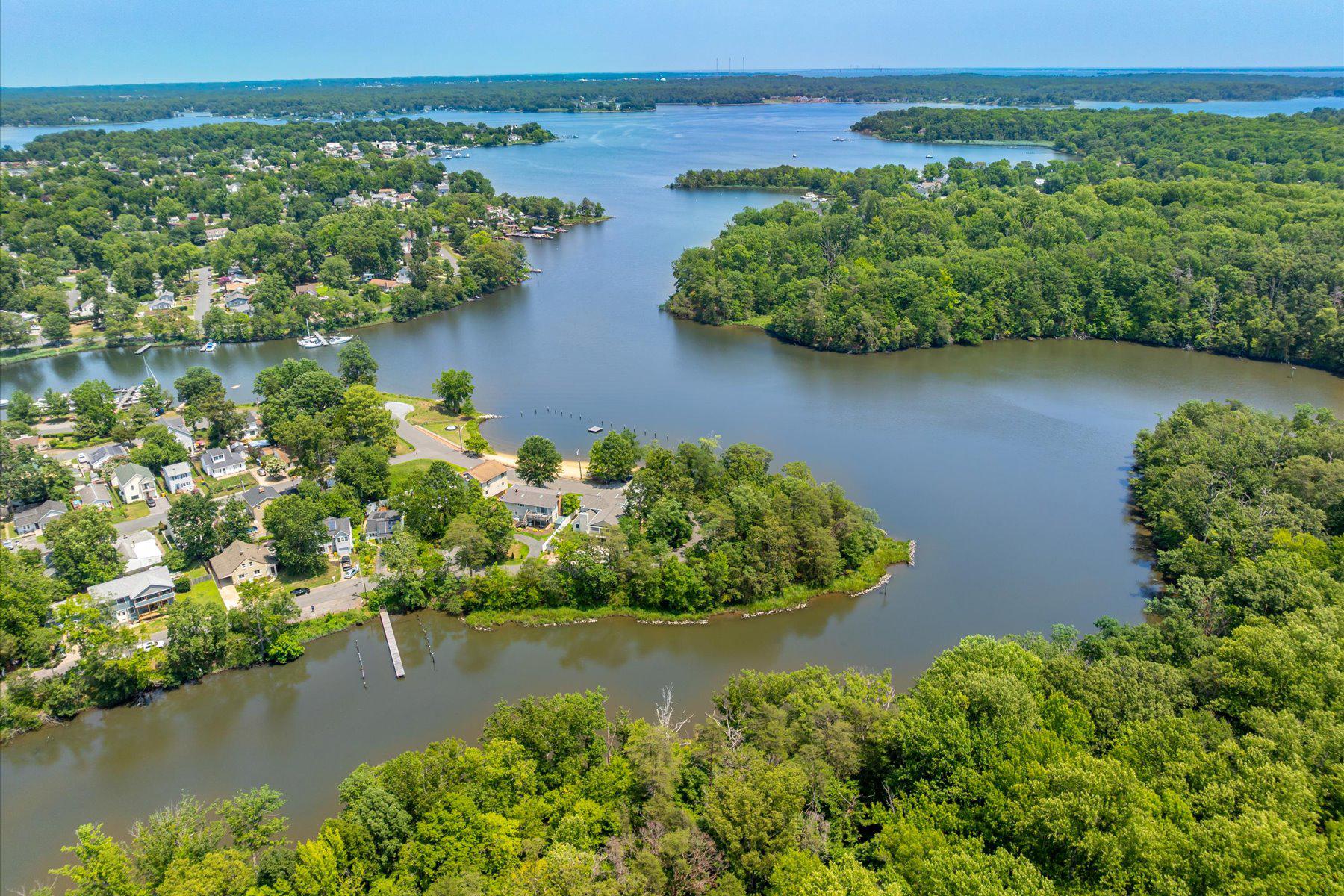  2033 Shore Drive, Edgewater, MD, 21037 - 物件實景