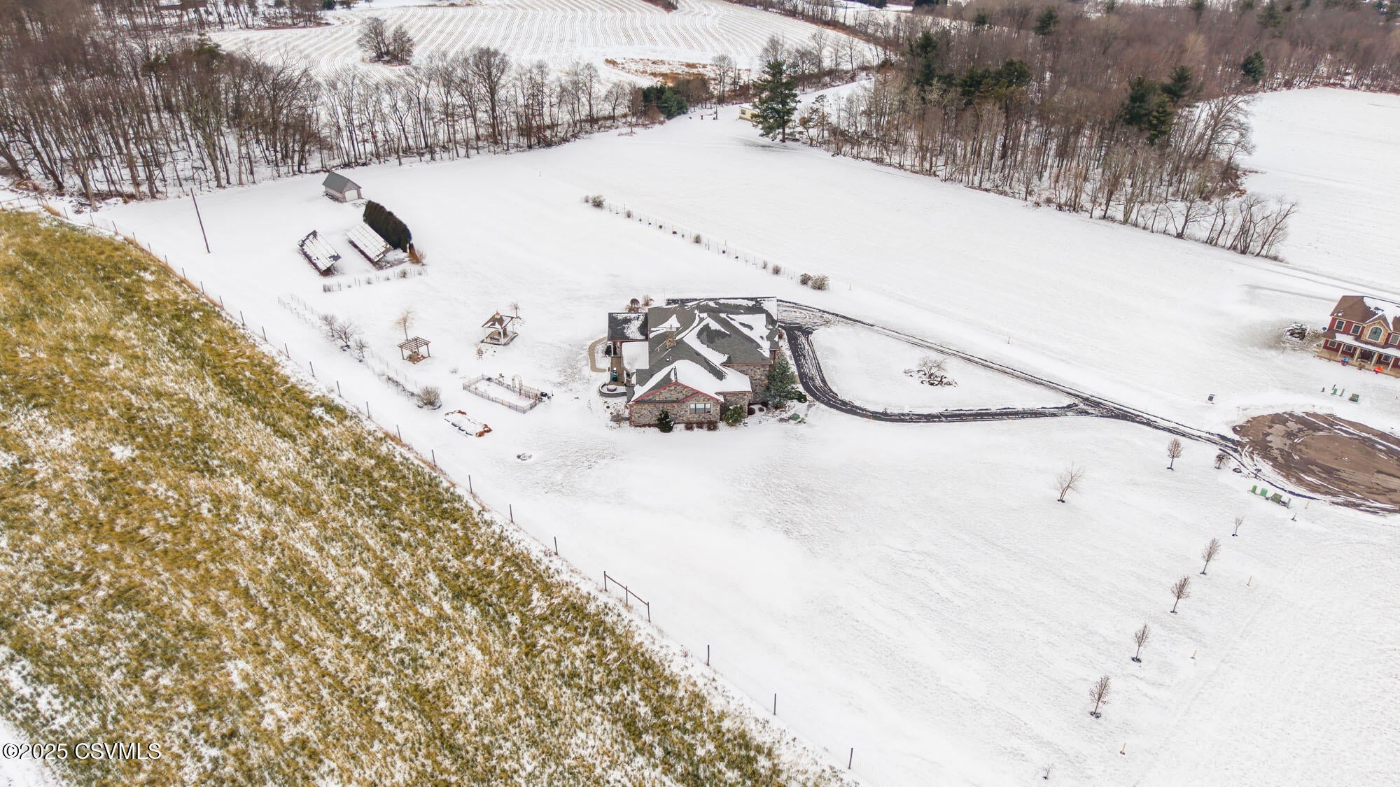 Berwick, Pennsylvania, 18603, United States, 4 Bedrooms Bedrooms, ,3 BathroomsBathrooms,Residential,For Sale,2005736