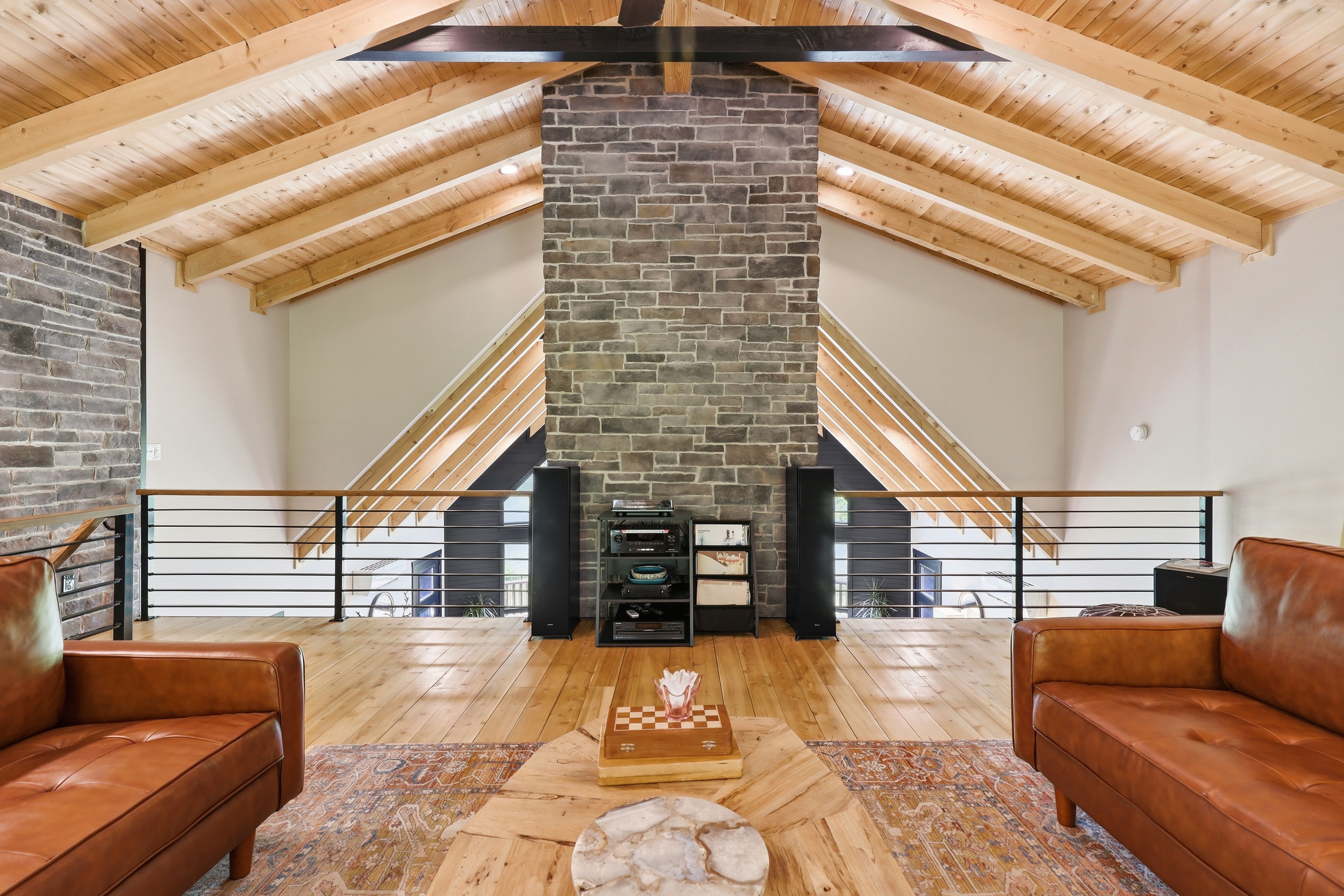  1050 Wattersonville Road, Allegheny Riverfront - 物件實景