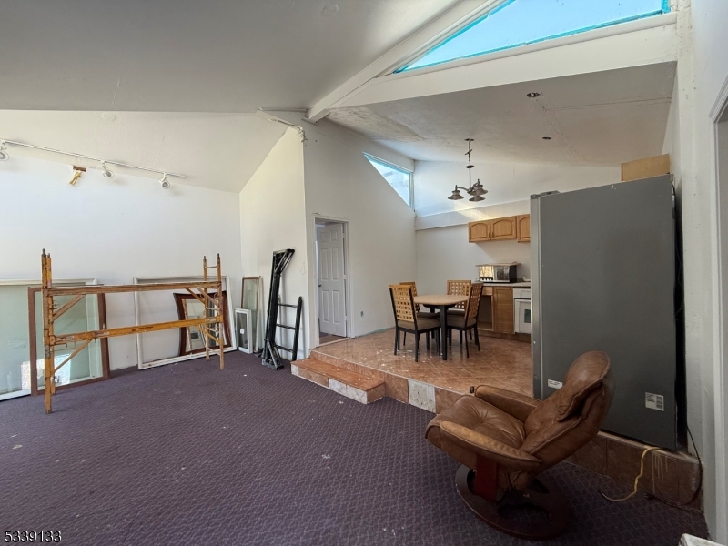 Vernon Twp., New Jersey, 07461-4534, United States, 5 Bedrooms Bedrooms, ,3 BathroomsBathrooms,Residential,For Sale,1977307