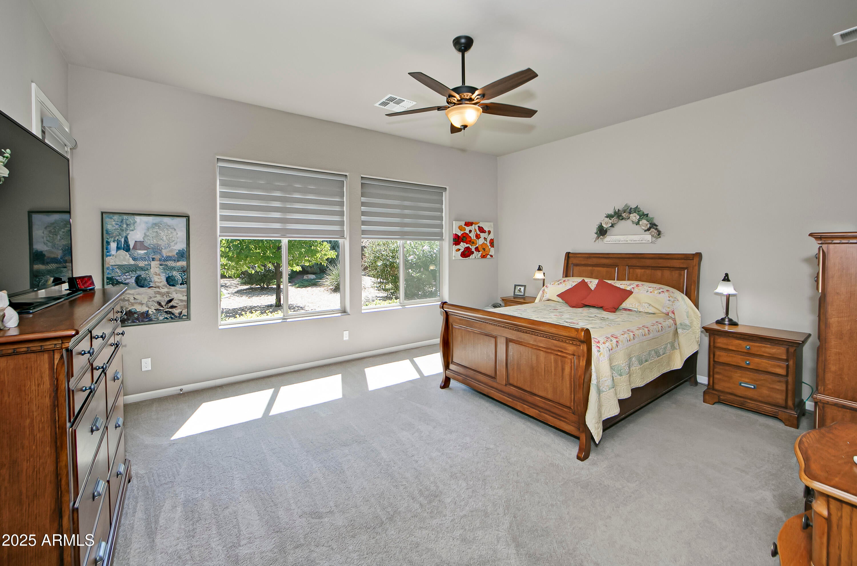 Prescott, Arizona, 86301, United States, 3 Bedrooms Bedrooms, ,2 BathroomsBathrooms,Residential,For Sale,1993124