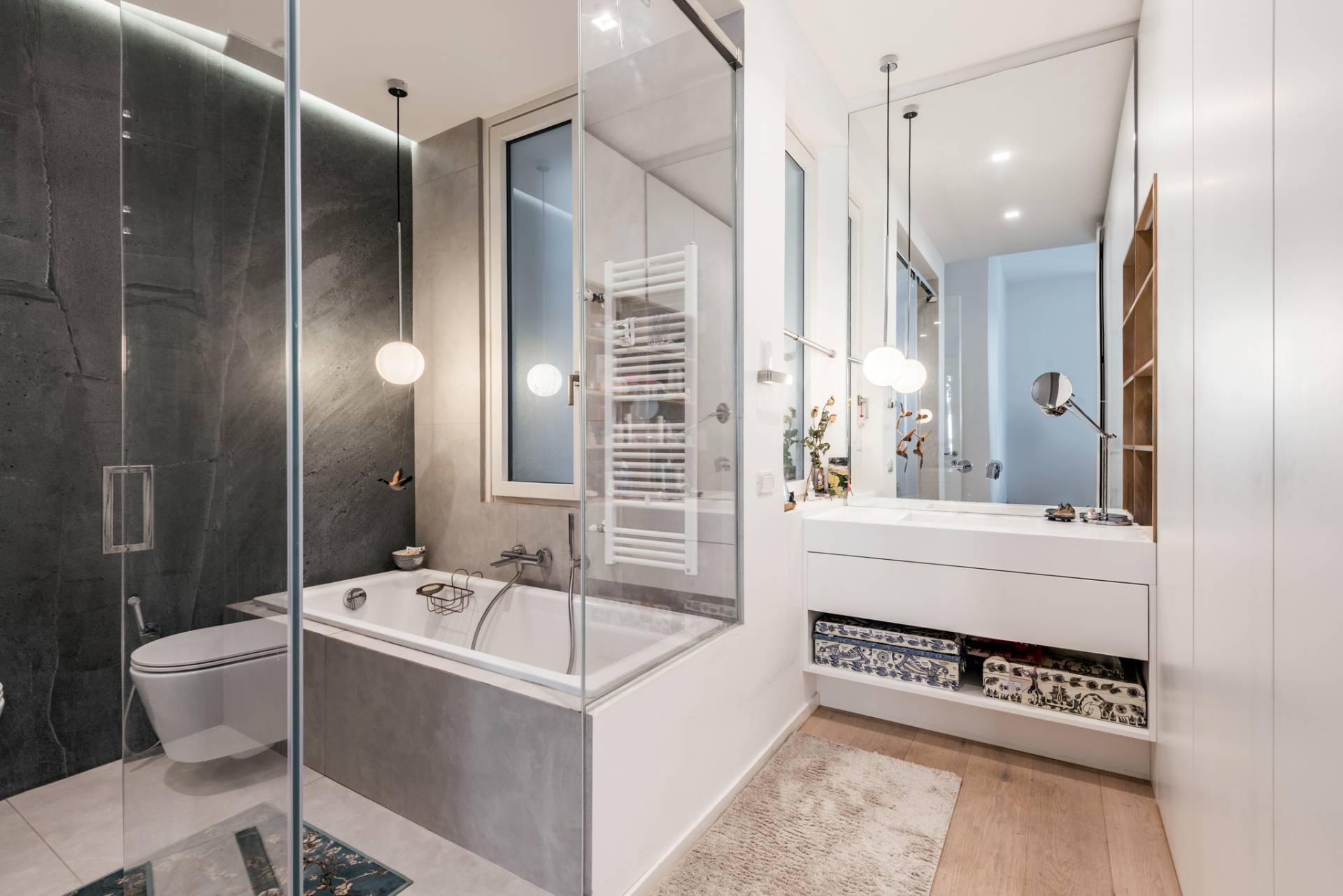 Roma, Roma, 00100, IT, 3 Bedrooms Bedrooms, ,3 BathroomsBathrooms,Residential,For Sale,1941715