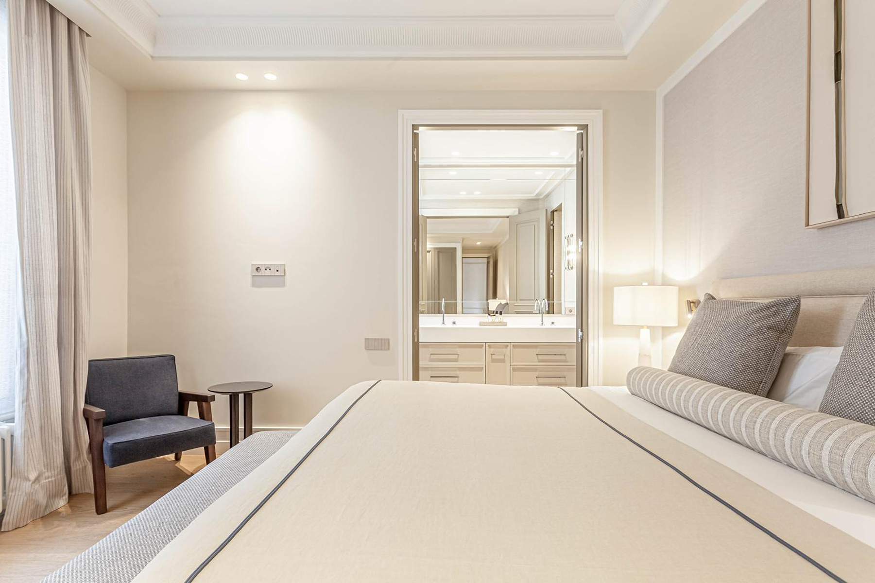  Elegant flat with balconies and a lookout in Recoletos, Madrid - 物件實景