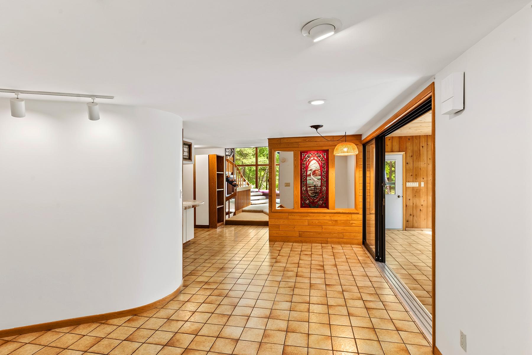 Manitowish Waters, Wisconsin, 54545, United States, 4 Bedrooms Bedrooms, ,3 BathroomsBathrooms,Residential,For Sale,1974750