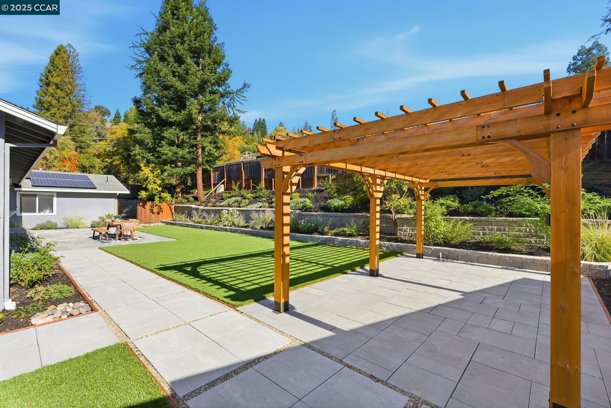 Danville, California, 94526, United States, 5 Bedrooms Bedrooms, ,3 BathroomsBathrooms,Residential,For Sale,1990920