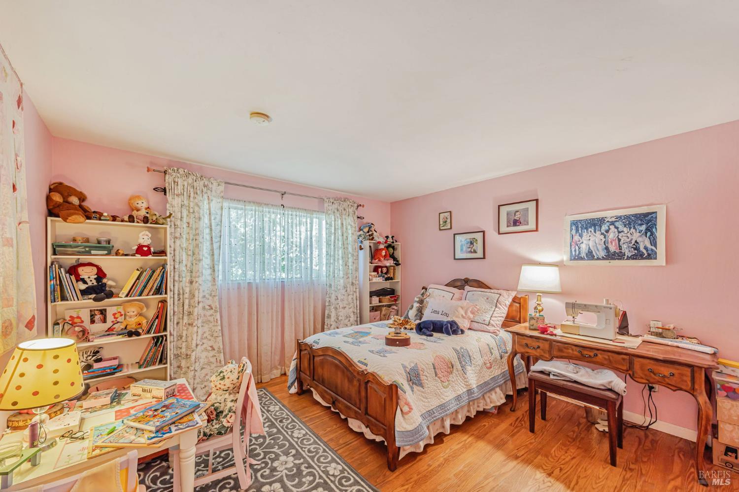 Sebastopol, California, 95472, United States, 3 Bedrooms Bedrooms, ,3 BathroomsBathrooms,Residential,For Sale,1903540