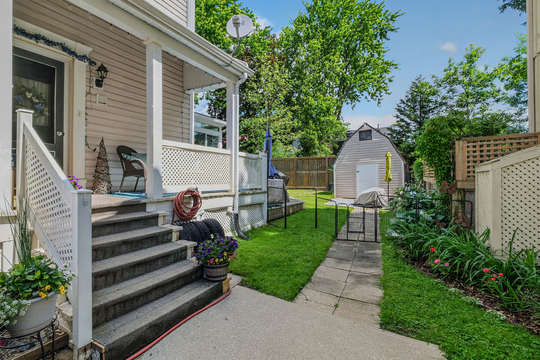  Classic Stratford Home - 物件實景