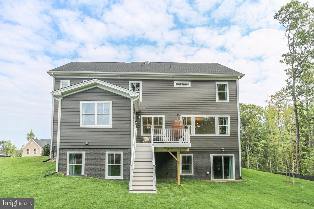 Spotsylvania, Virginia, 22551, United States, 5 Bedrooms Bedrooms, ,4 BathroomsBathrooms,Residential,For Sale,1849627