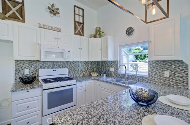 Anaheim Hills, California, 92807, United States, 4 Bedrooms Bedrooms, ,2 BathroomsBathrooms,Residential,For Sale,2034412