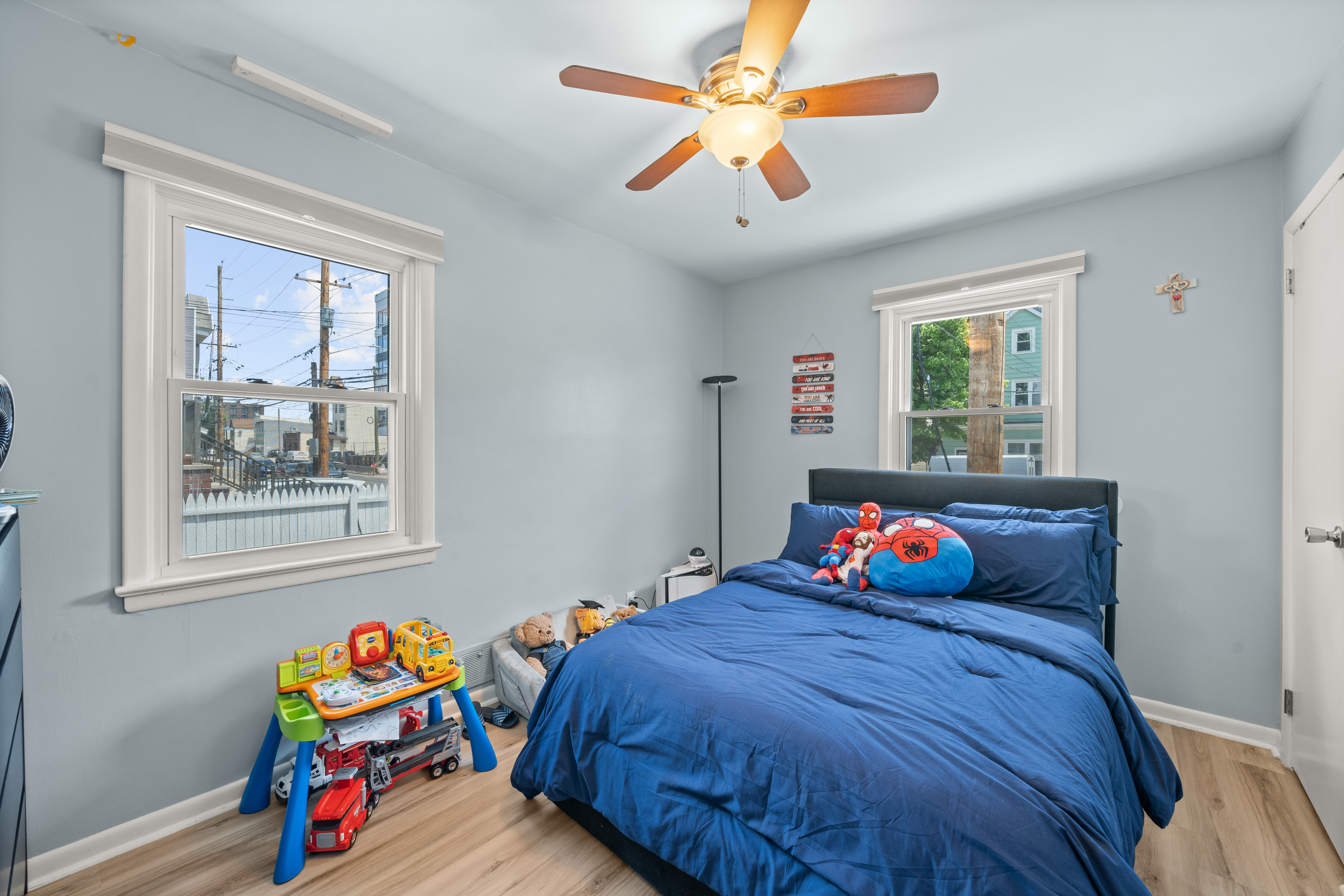  51 East 14th Street, Bayonne, NJ 07002 - 物件實景