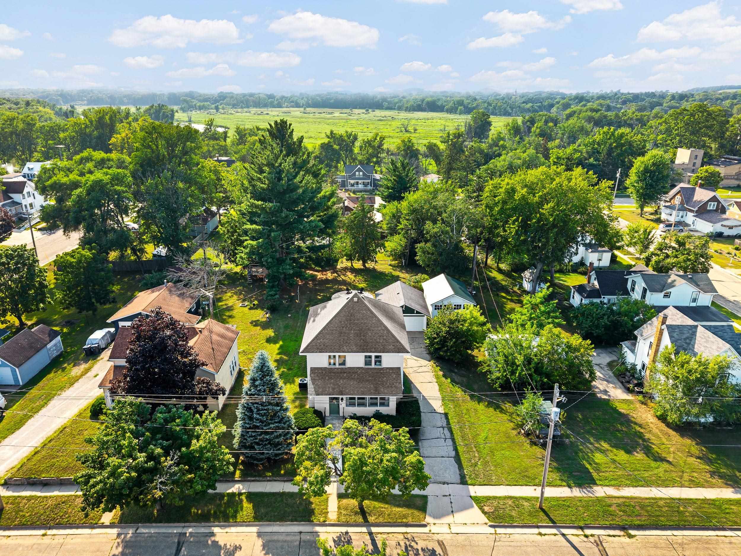 Clinton St, Princeton, WI 54968 #1