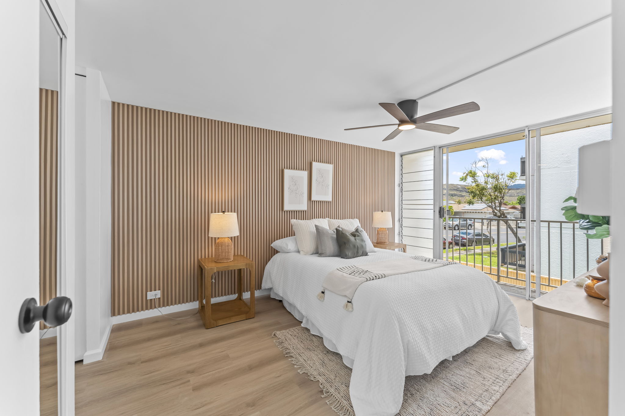 Honolulu, Hawaii, 96818, United States, 3 Bedrooms Bedrooms, ,2 BathroomsBathrooms,Residential,For Sale,2007889