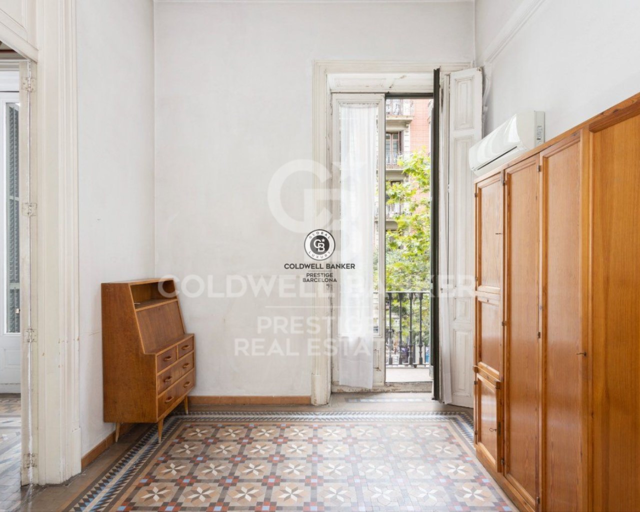 Barcelona, Barcelona, Eixample, La Dreta de l'Eix, Barcelona, Catalonia, ES, 12 Bedrooms Bedrooms, ,3 BathroomsBathrooms,Residential,For Sale,Barcelona, Barcelona, Eixample, La Dreta de l'Eix,1627487