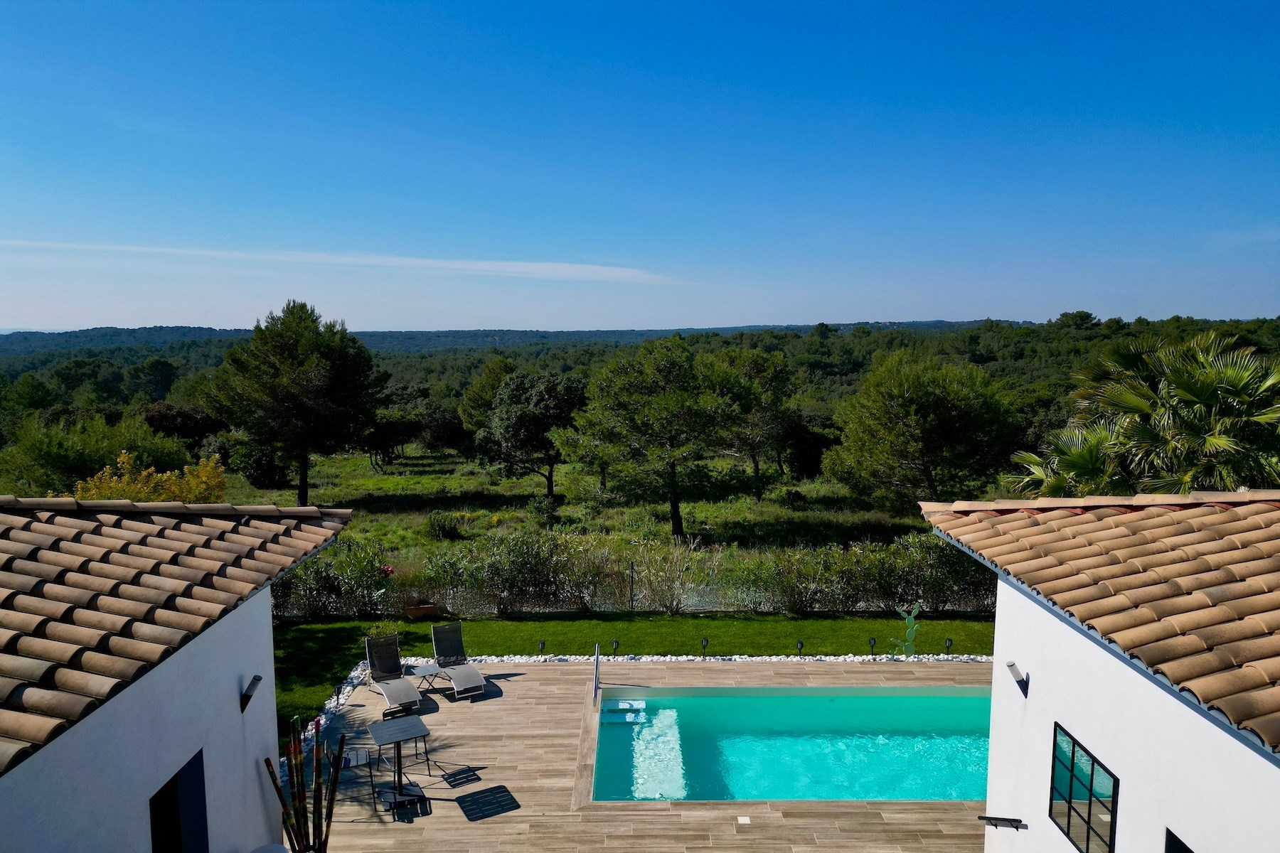  Nimes Contemporary Single-Storey Villa with Panoramic Garrigue Views - 物件實景