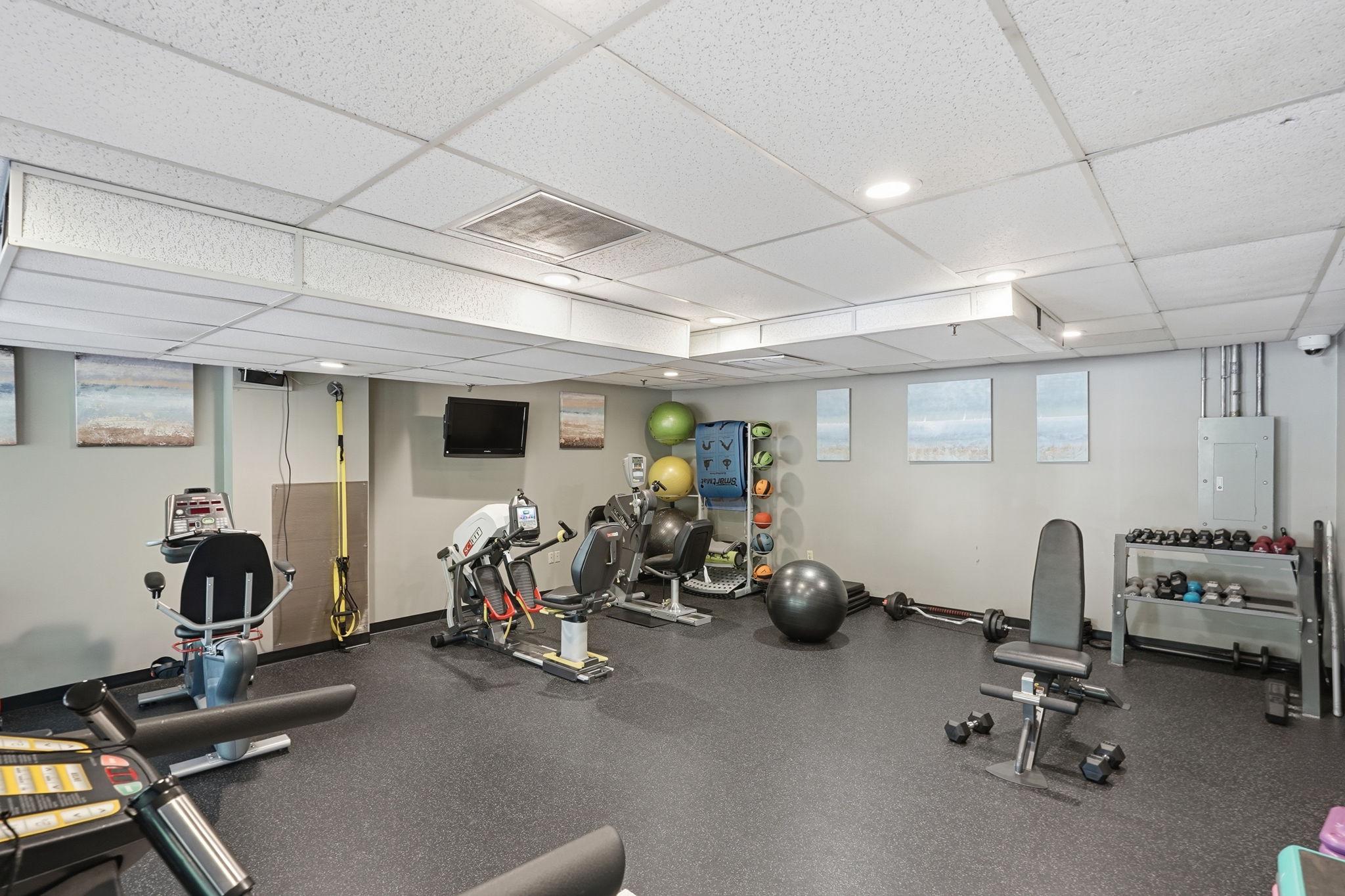  3800 Powell Lane, Falls Church, VA, 22041 - 物件實景