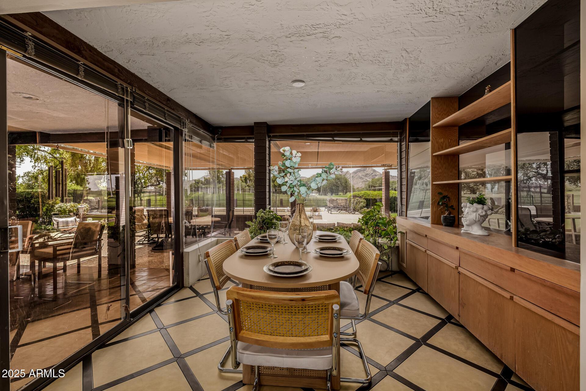 Paradise Valley, Arizona, 85253, United States, 4 Bedrooms Bedrooms, ,8 BathroomsBathrooms,Residential,For Sale,1983455