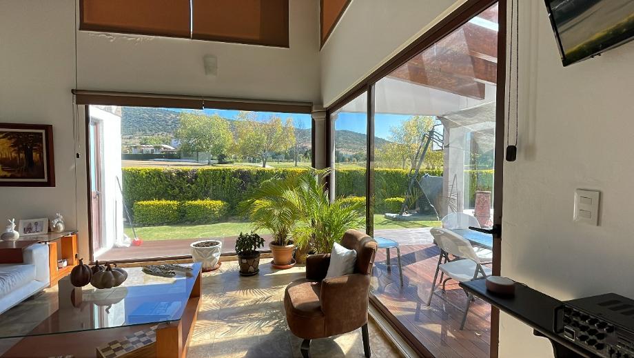 CANTALAGUA, Contepec, Michoacán de Ocampo, 61051, Mexico, 4 Bedrooms Bedrooms, ,4 BathroomsBathrooms,Residential,For Sale,CANTALAGUA,1672539